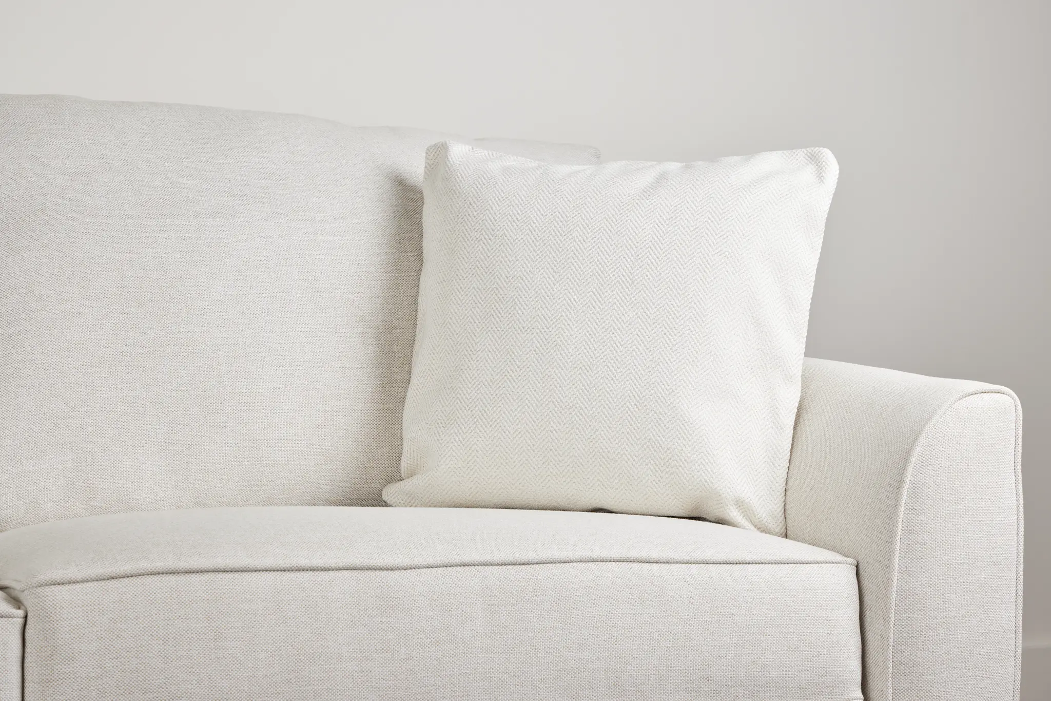 Avery White 20" Accent Pillow Avery White 20" Accent Pillow
