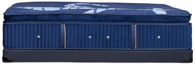 Stearns & Foster Reserve Soft Euro Pillow Top Low-profile Mattress Set