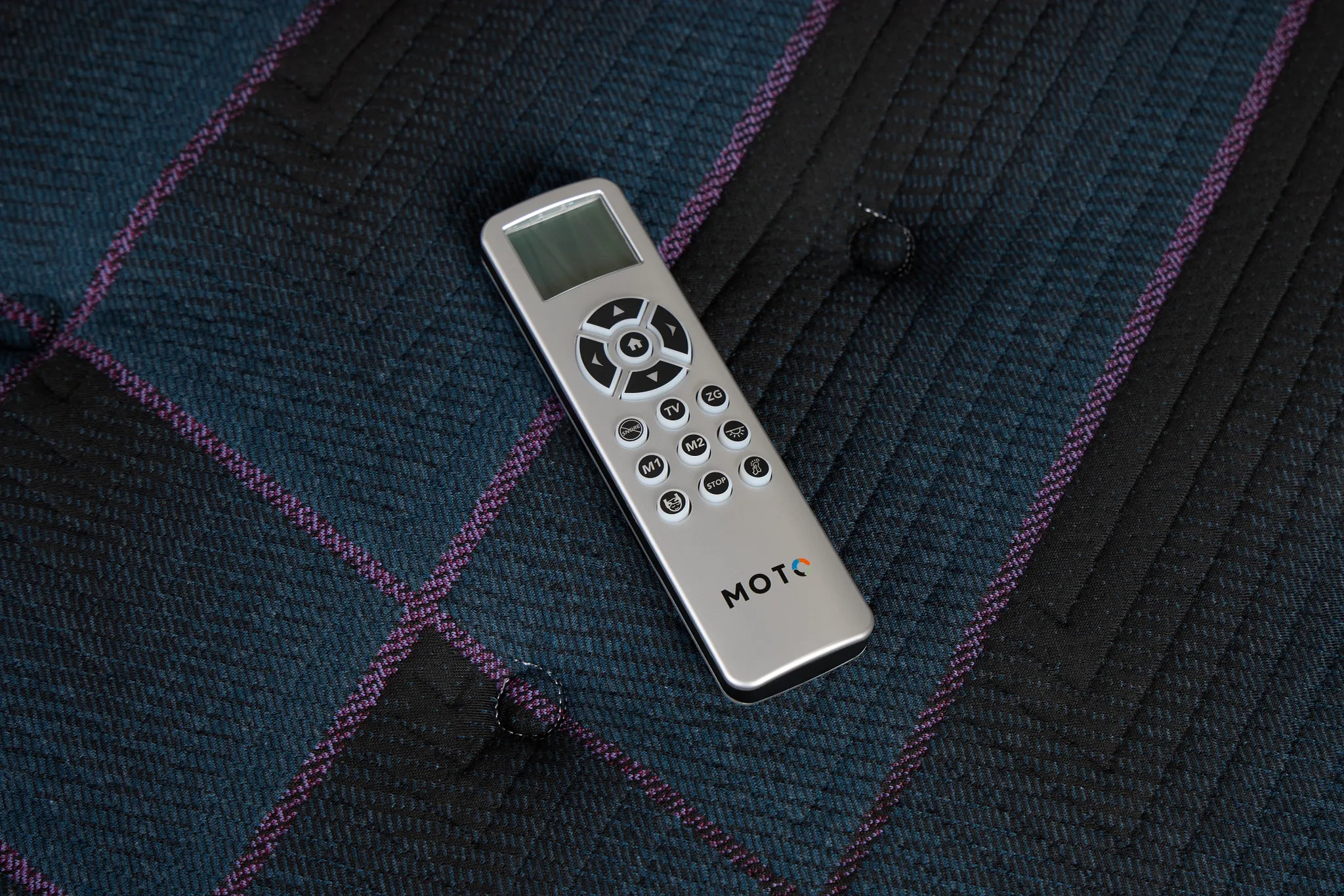 Beautyrest World Class Level 3 Plush Elite Adjustable Mattress Set