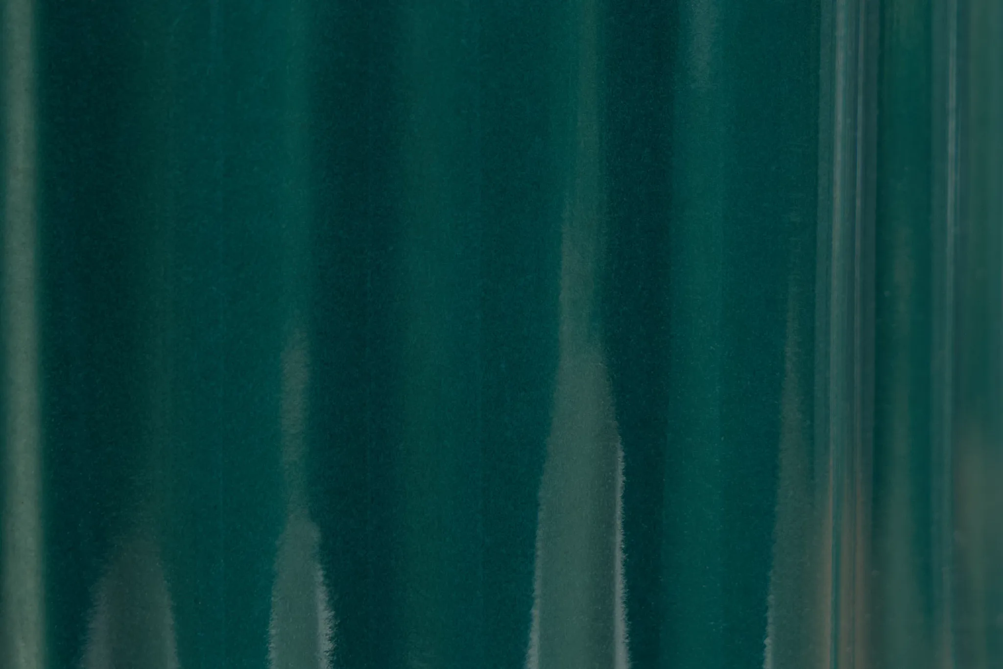 Oxnard Dark Green Ceramic Vase