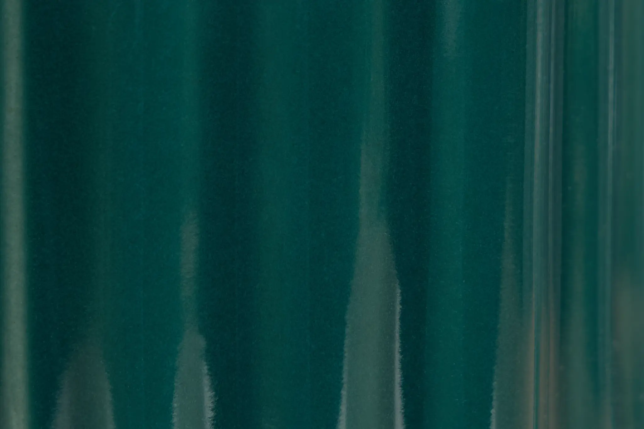 Oxnard Dark Green Ceramic Vase Oxnard Dark Green Ceramic Vase