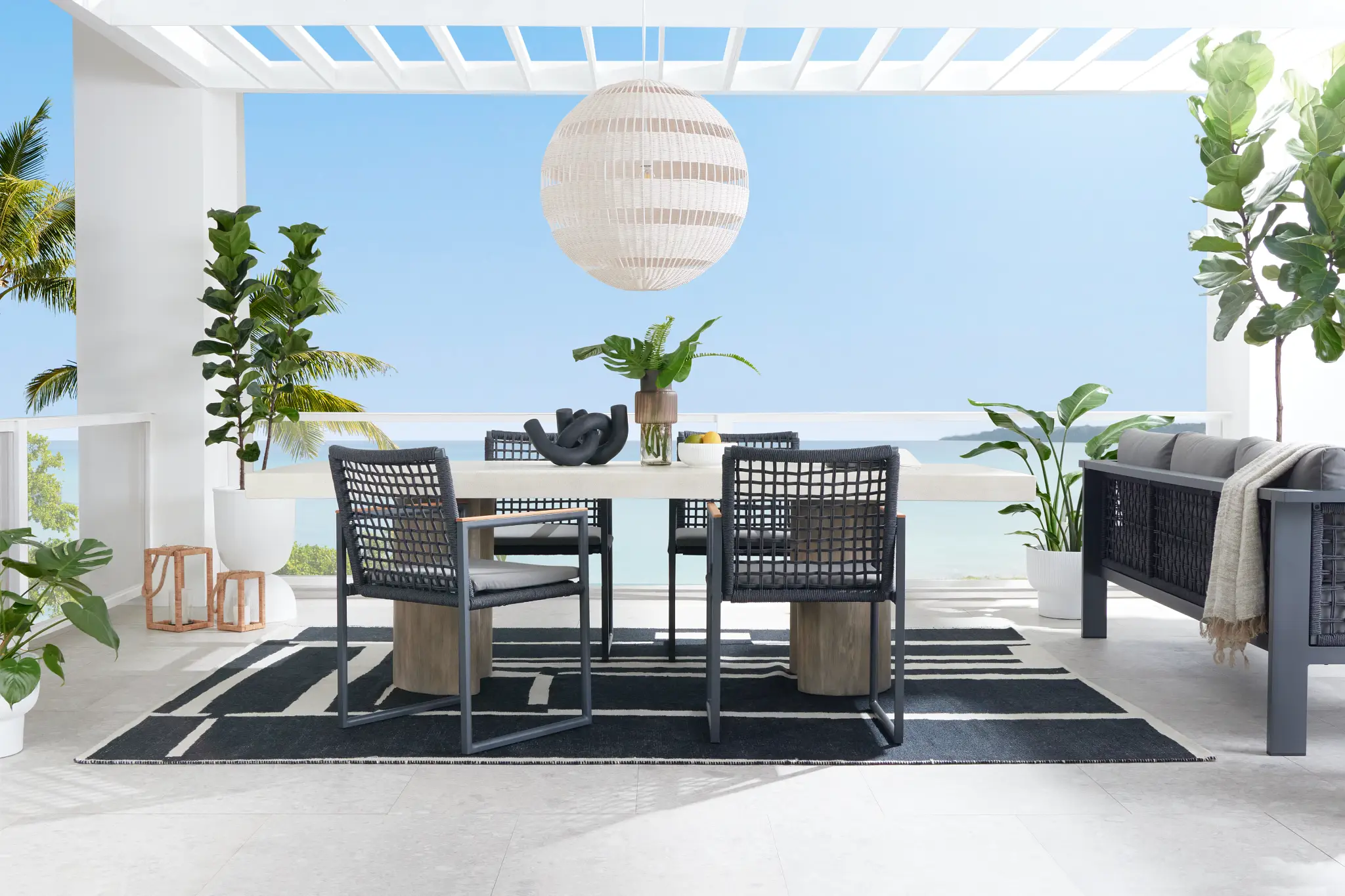 Jumi Black Indoor/outdoor 8x10 Area Rug Jumi Black Indoor/outdoor 8x10 Area Rug