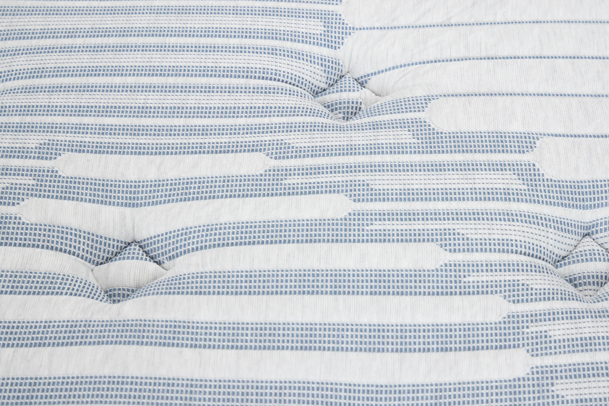 Kevin Charles By Sealy Signature Medium Mattress Set