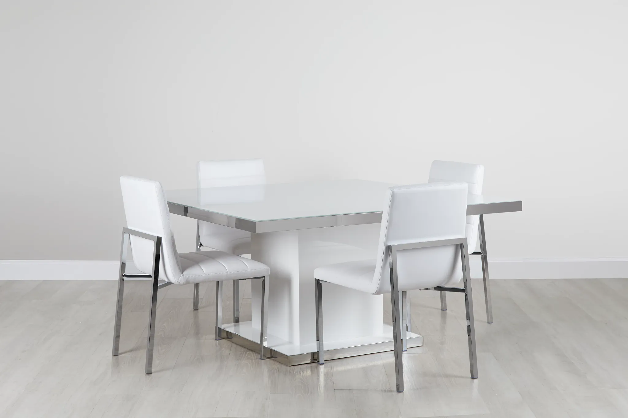 Miami White Square Table & 4 Chairs