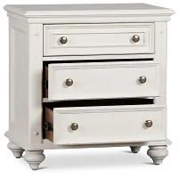 Savannah Ivory 3-drawer Nightstand