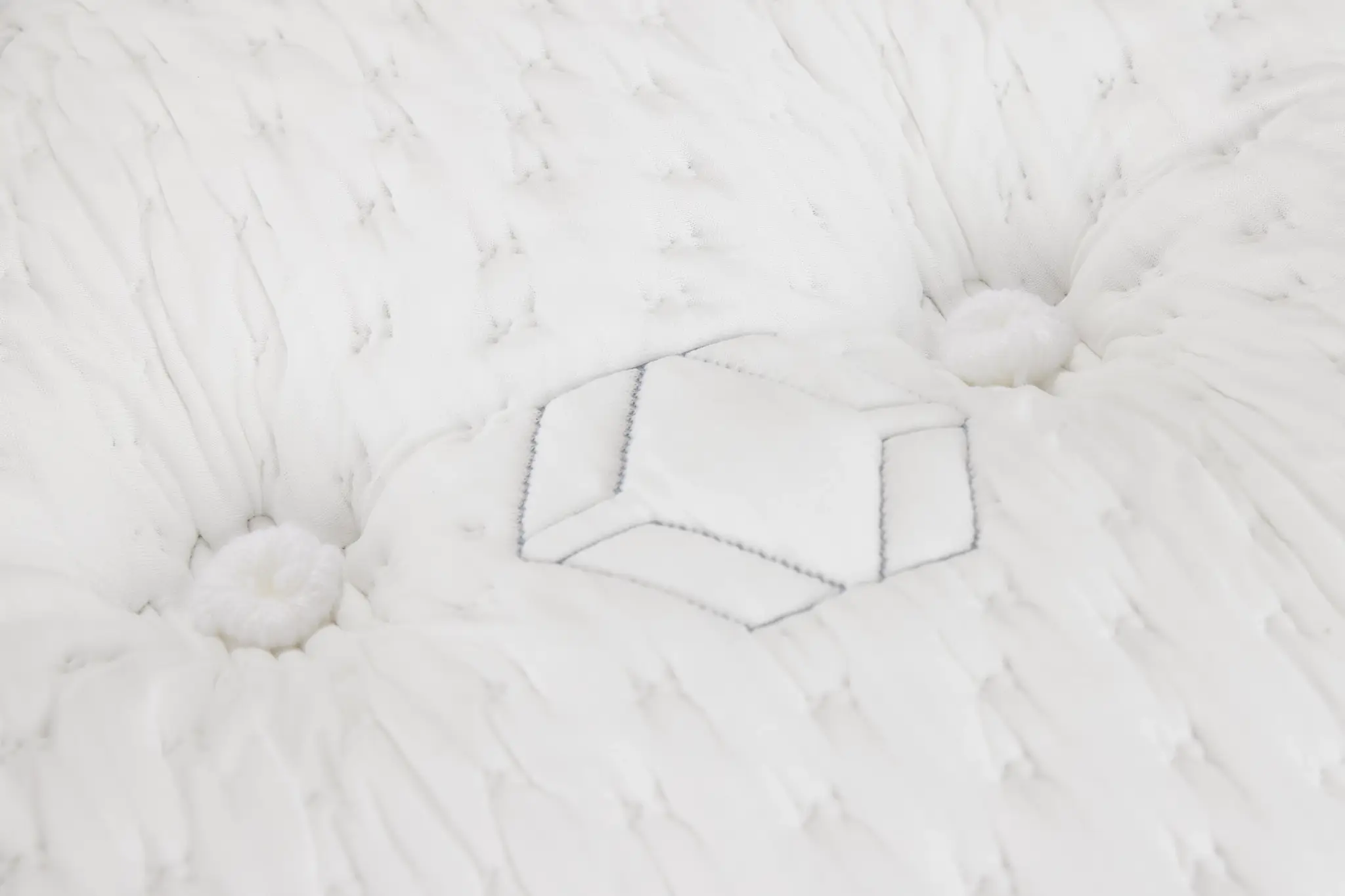 Aireloom Timeless Odyssey Luxetop M1 Plush Mattress Set Aireloom Timeless Odyssey Luxetop M1 Plush Mattress Set