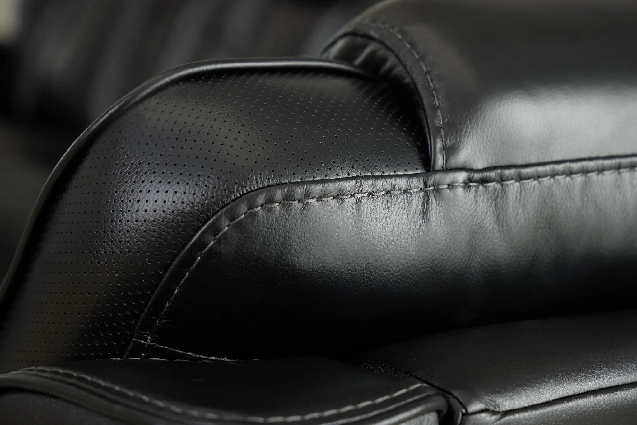 Eclipse Black Lthr/vinyl Power Recliner Eclipse Black Lthr/vinyl Power Recliner