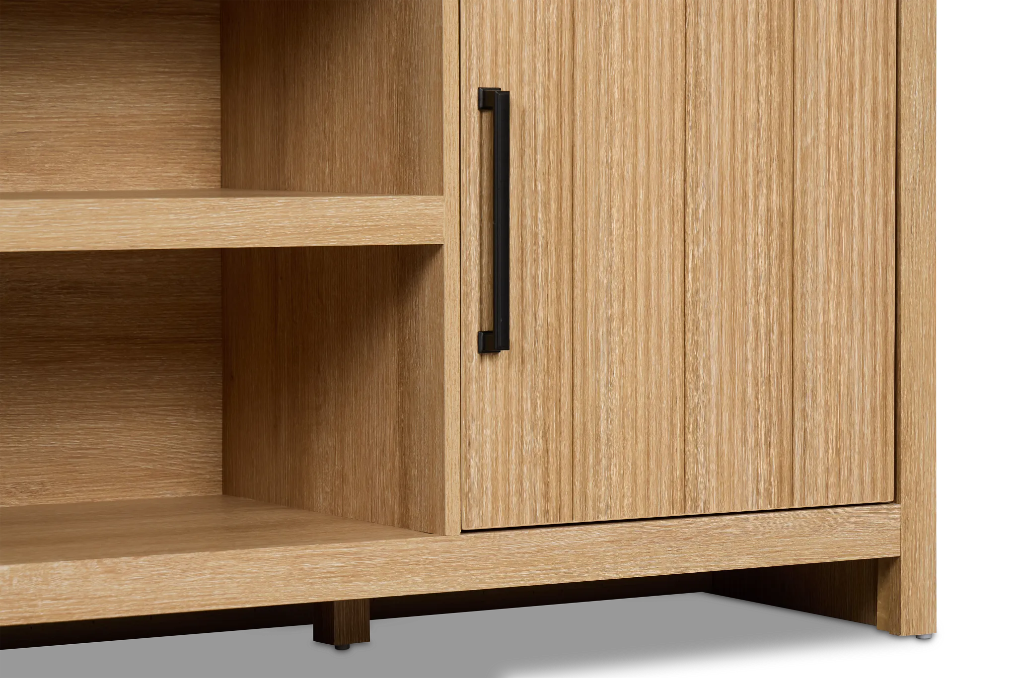 Lyndie Light Tone Server