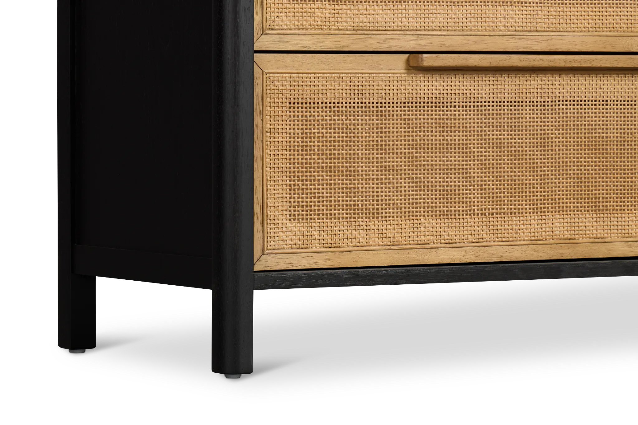 Pacific Two-tone 7-drawer Dresser