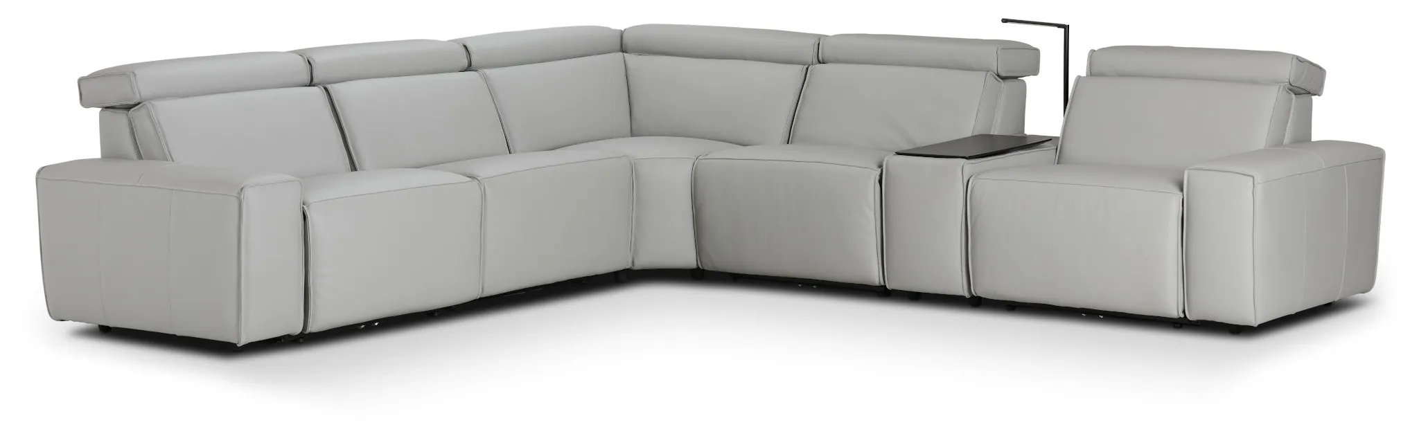 Carmelo Gray Leather Medium Triple Power 2-arm Sectional