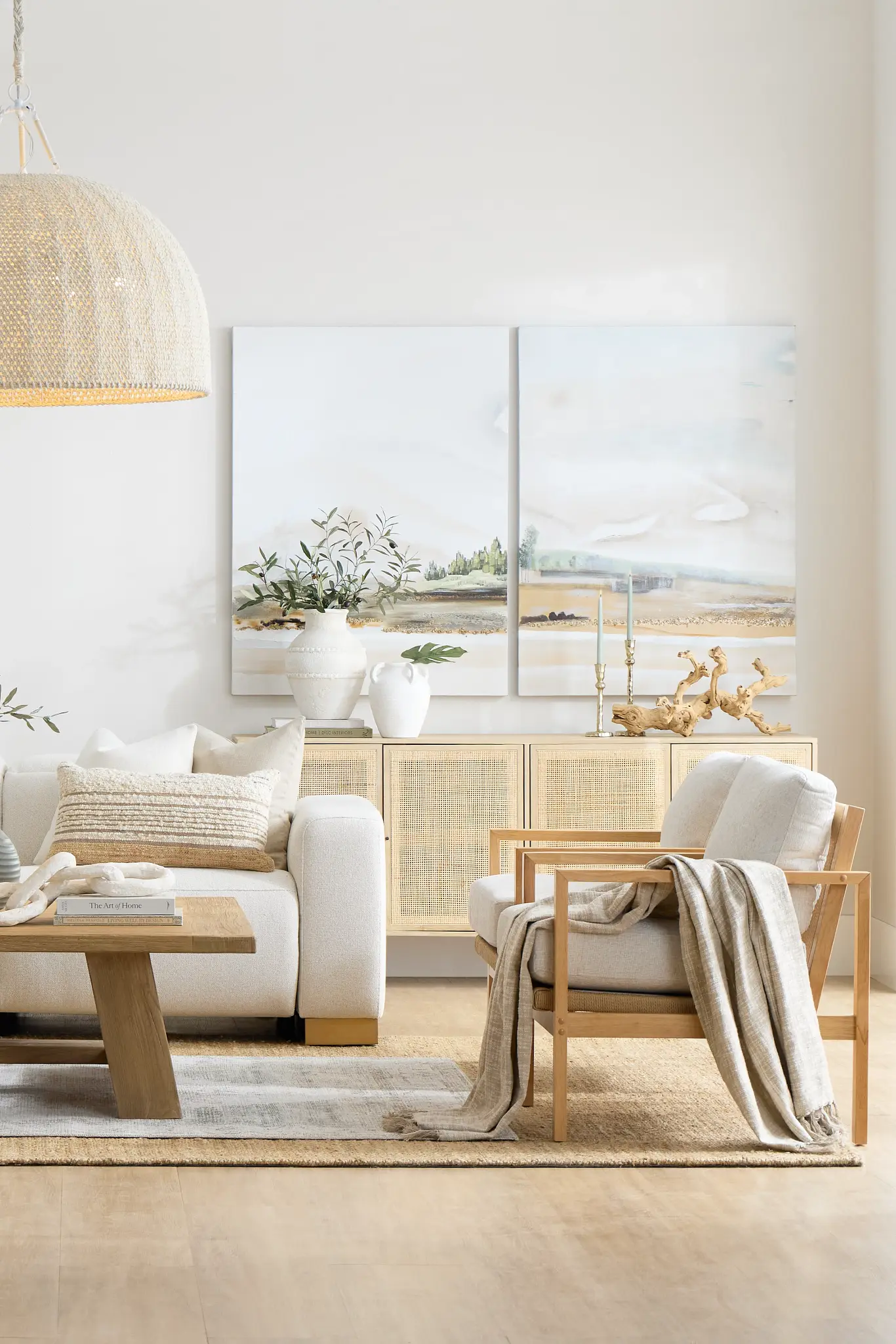 How to Create a Luxury Look With Spring Furniture Trends