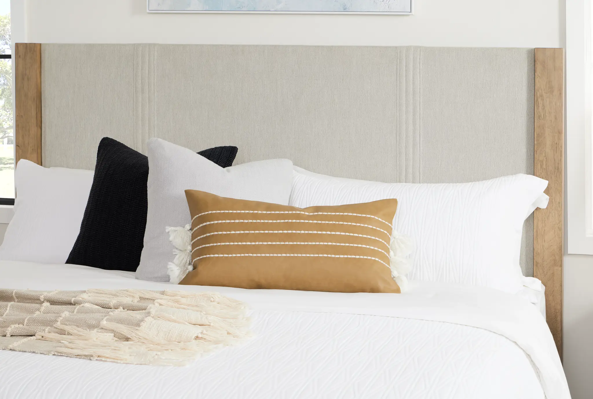 Tahoe Light Tone Uph Panel Bed Tahoe Light Tone Uph Panel Bed