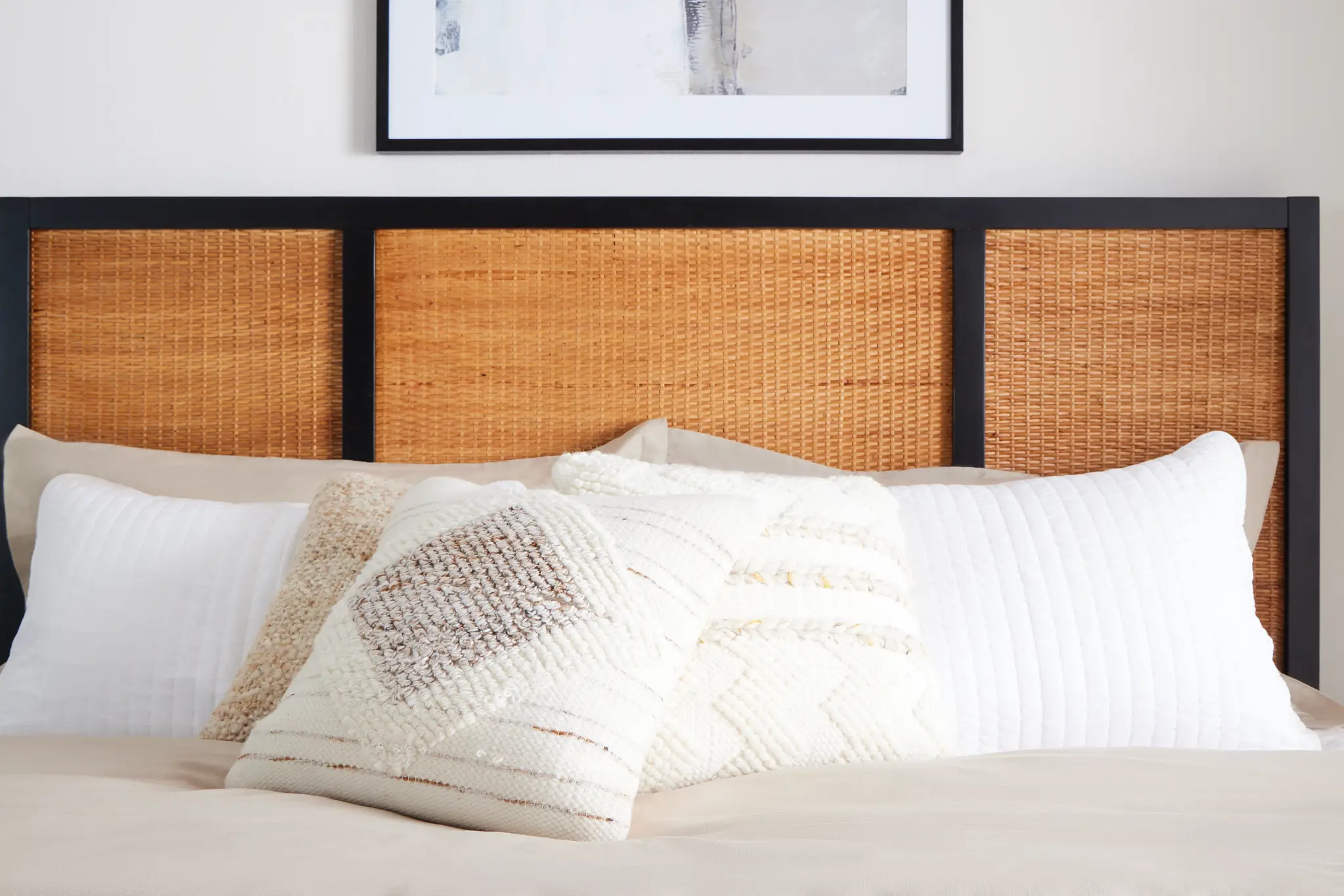 Venice Black Woven Panel Bed Venice Black Woven Panel Bed