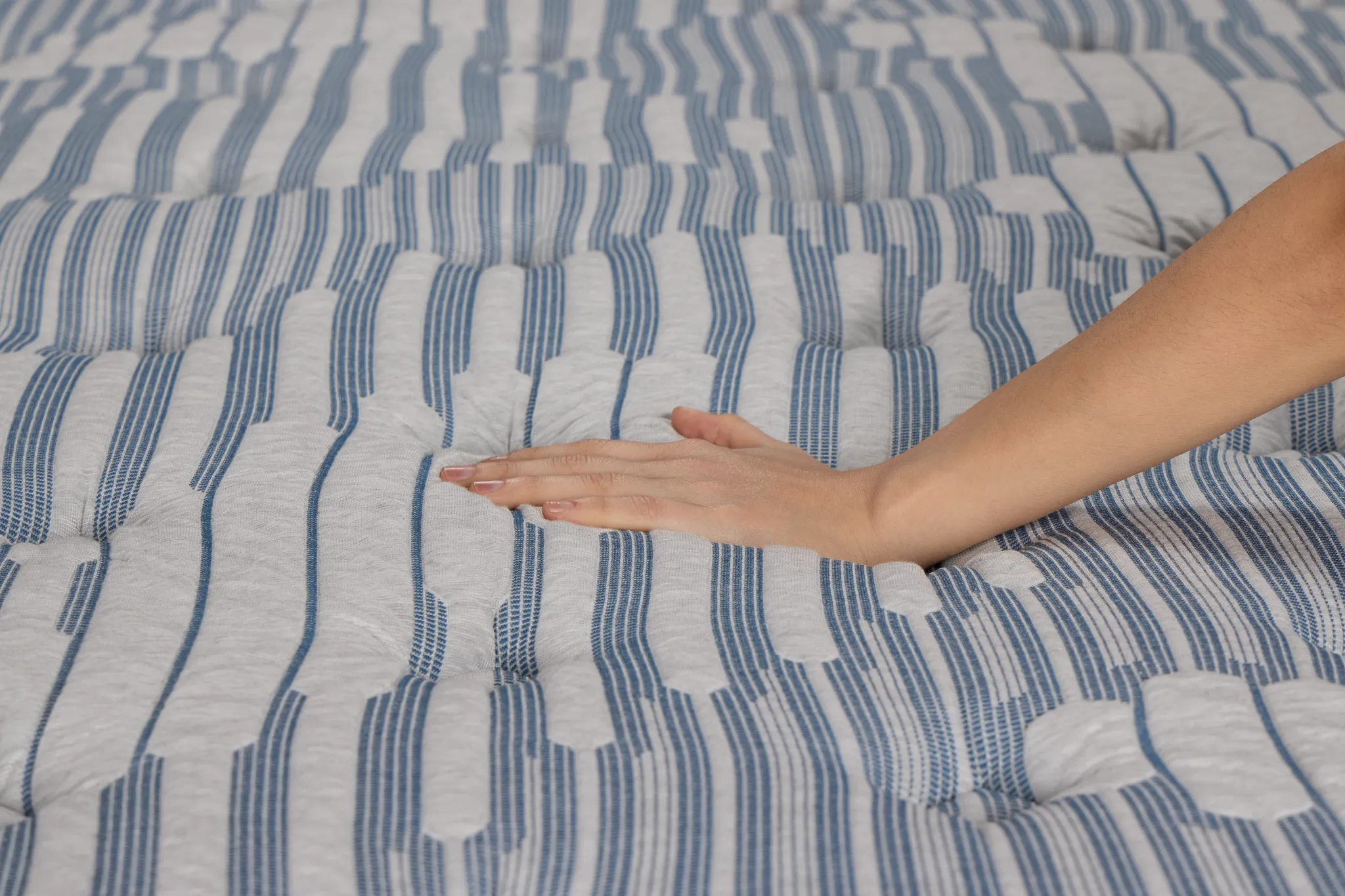 Kevin Charles By Sealy Signature 15" Ultra Plsh Pillow Top Mattress