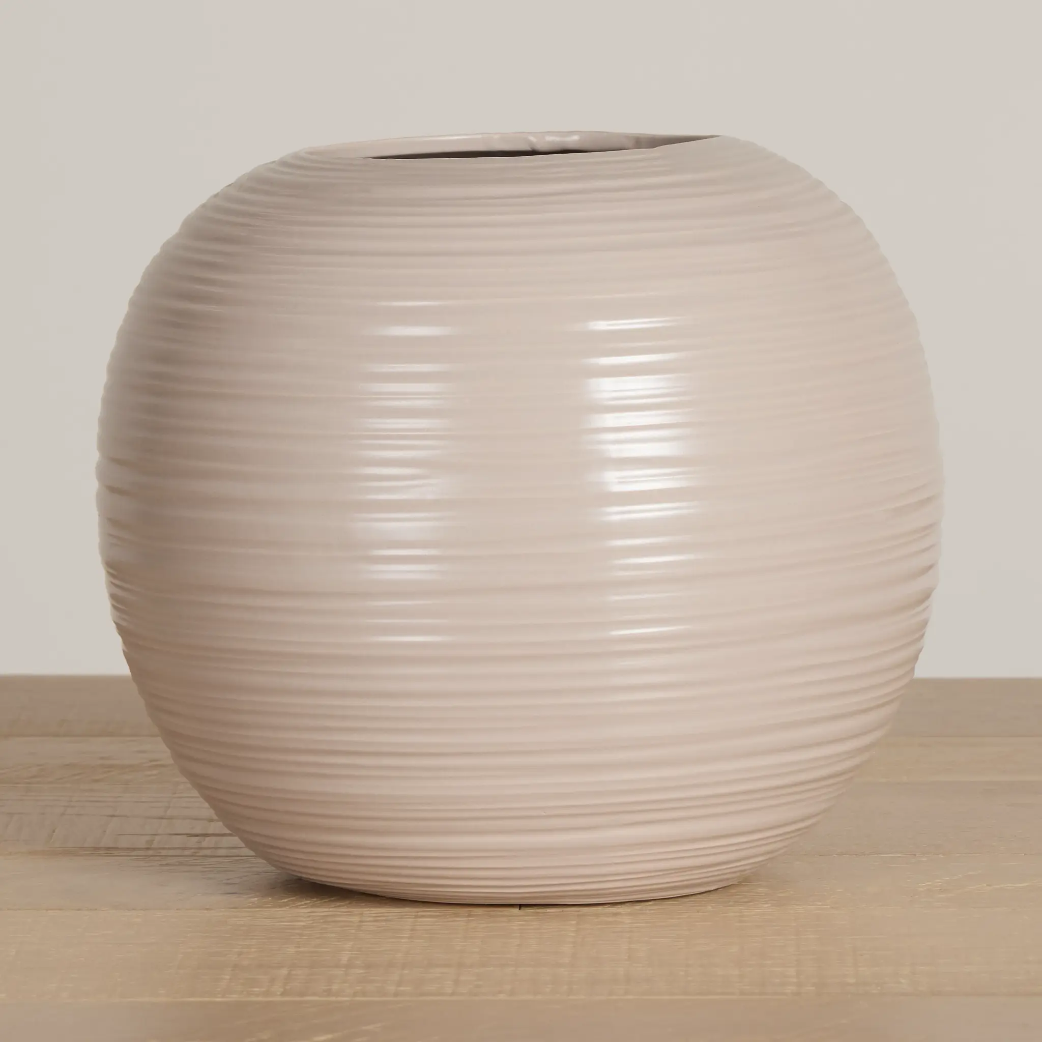 Puria Light Beige Medium Vase Puria Light Beige Medium Vase