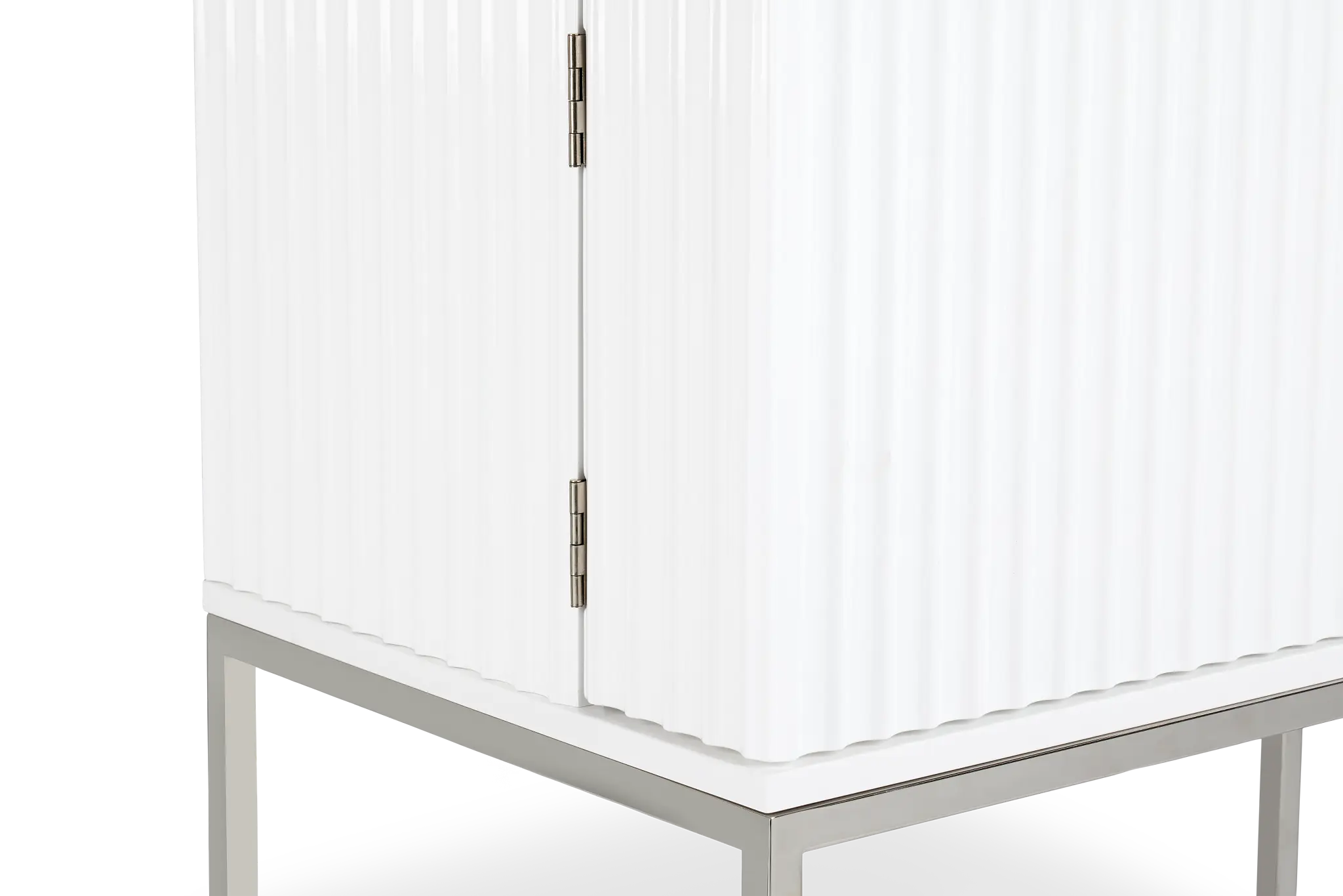 Surge White Bar Surge White Bar