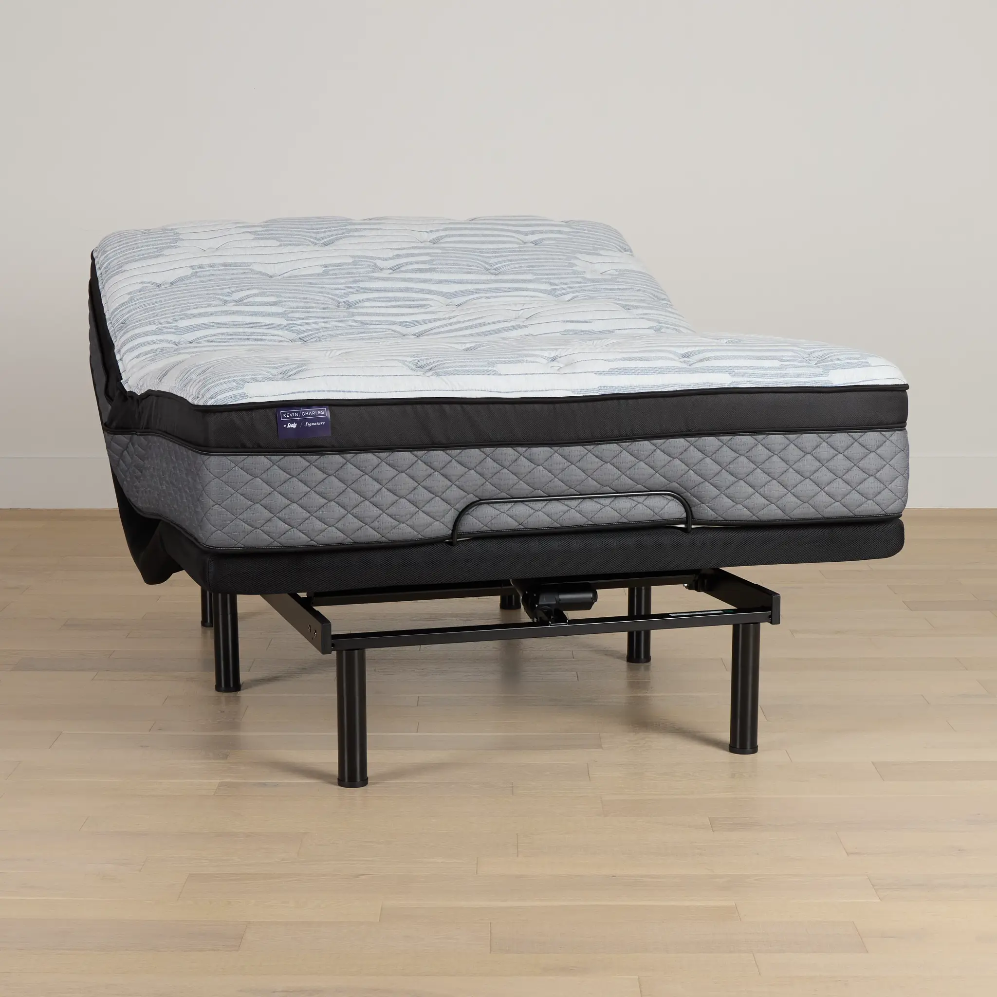 Kevin Charles By Sealy Signature Plush Plus Adjustable Mattress Set Kevin Charles By Sealy Signature Plush Plus Adjustable Mattress Set
