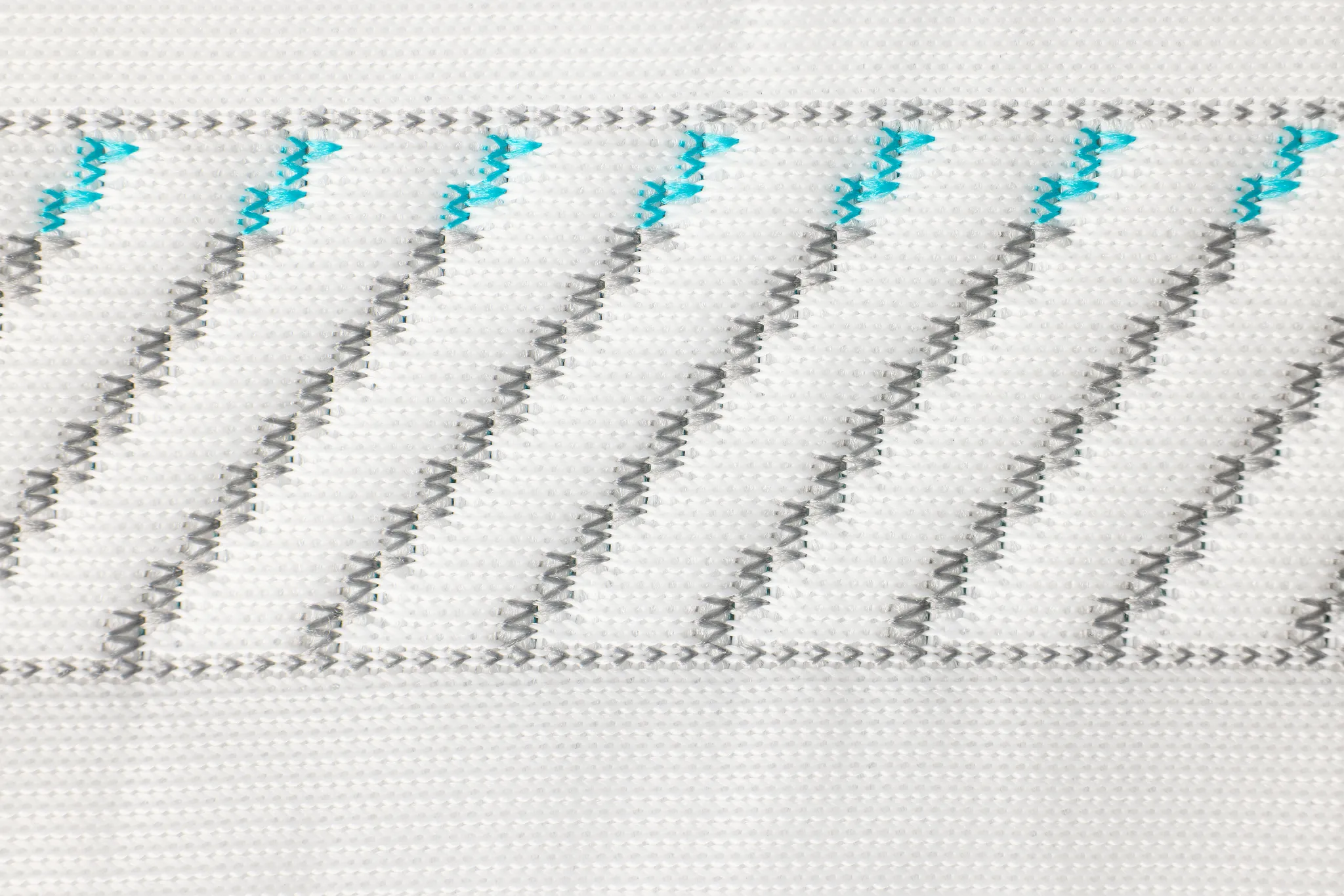 Rest & Renew Performance 12.5" Medium Hybrid Mattress