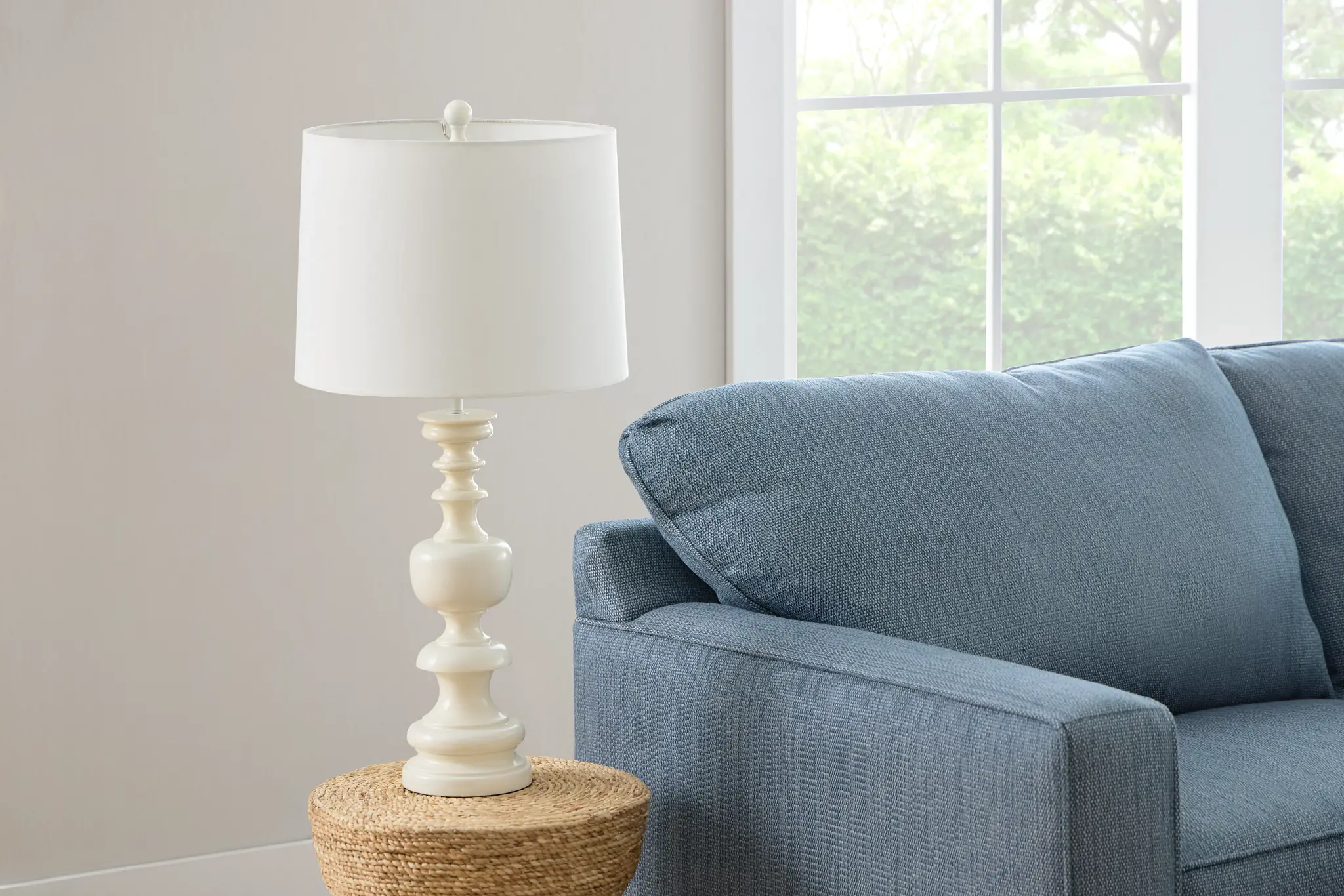 Vivia White Table Lamp Vivia White Table Lamp