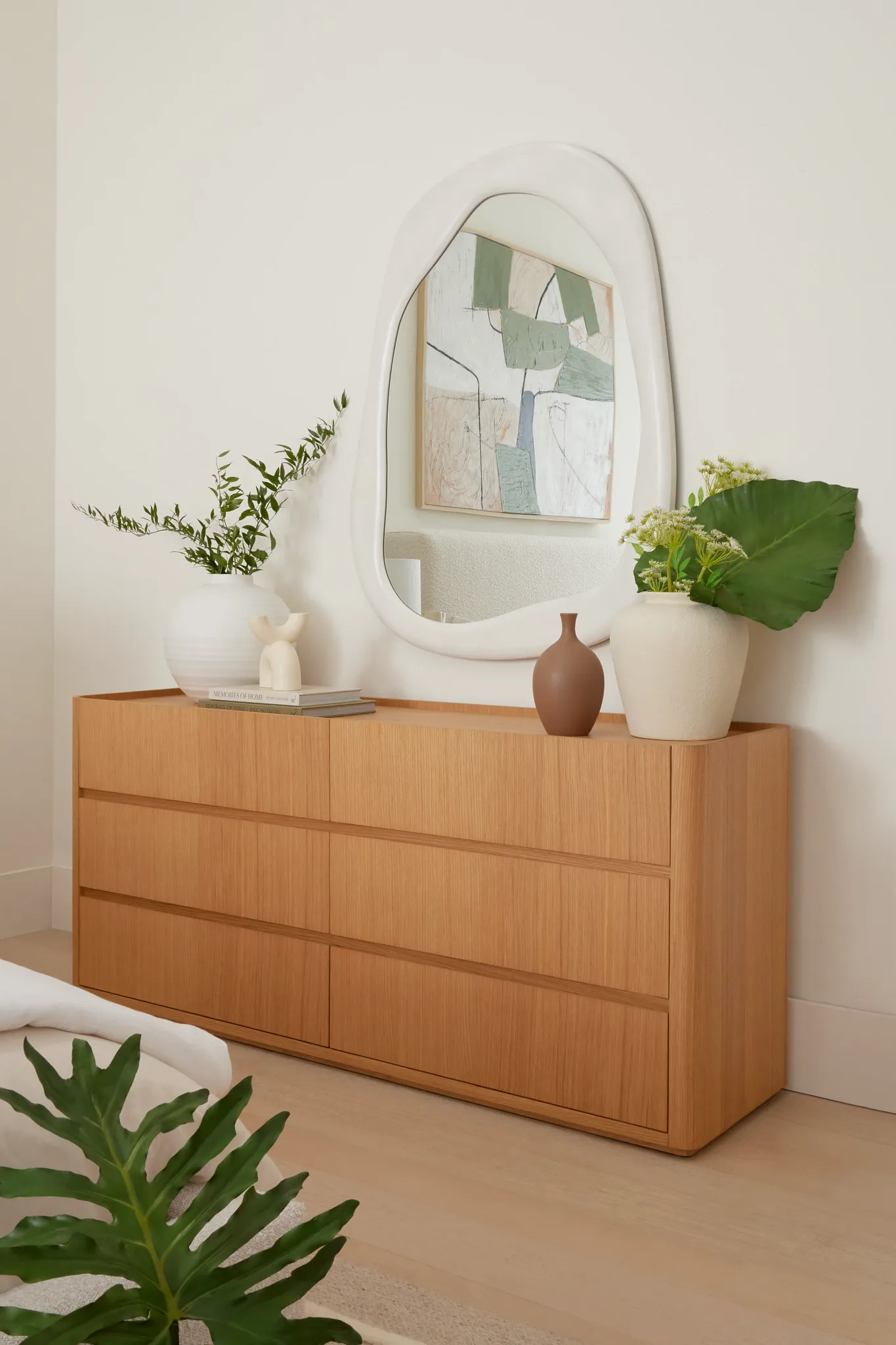 Nomad Light Tone Dresser