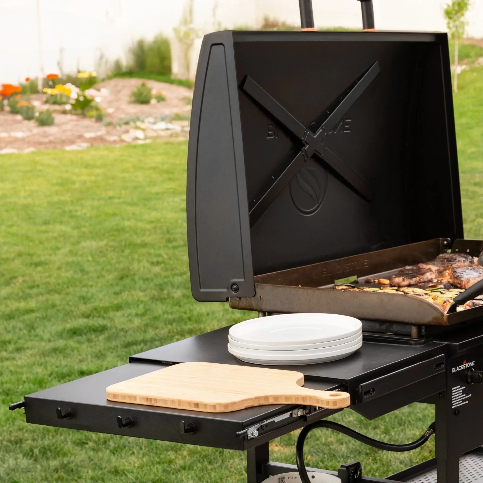 Blackstone Omnivore 36" Gas Griddle With Hood Blackstone Omnivore 36" Gas Griddle With Hood