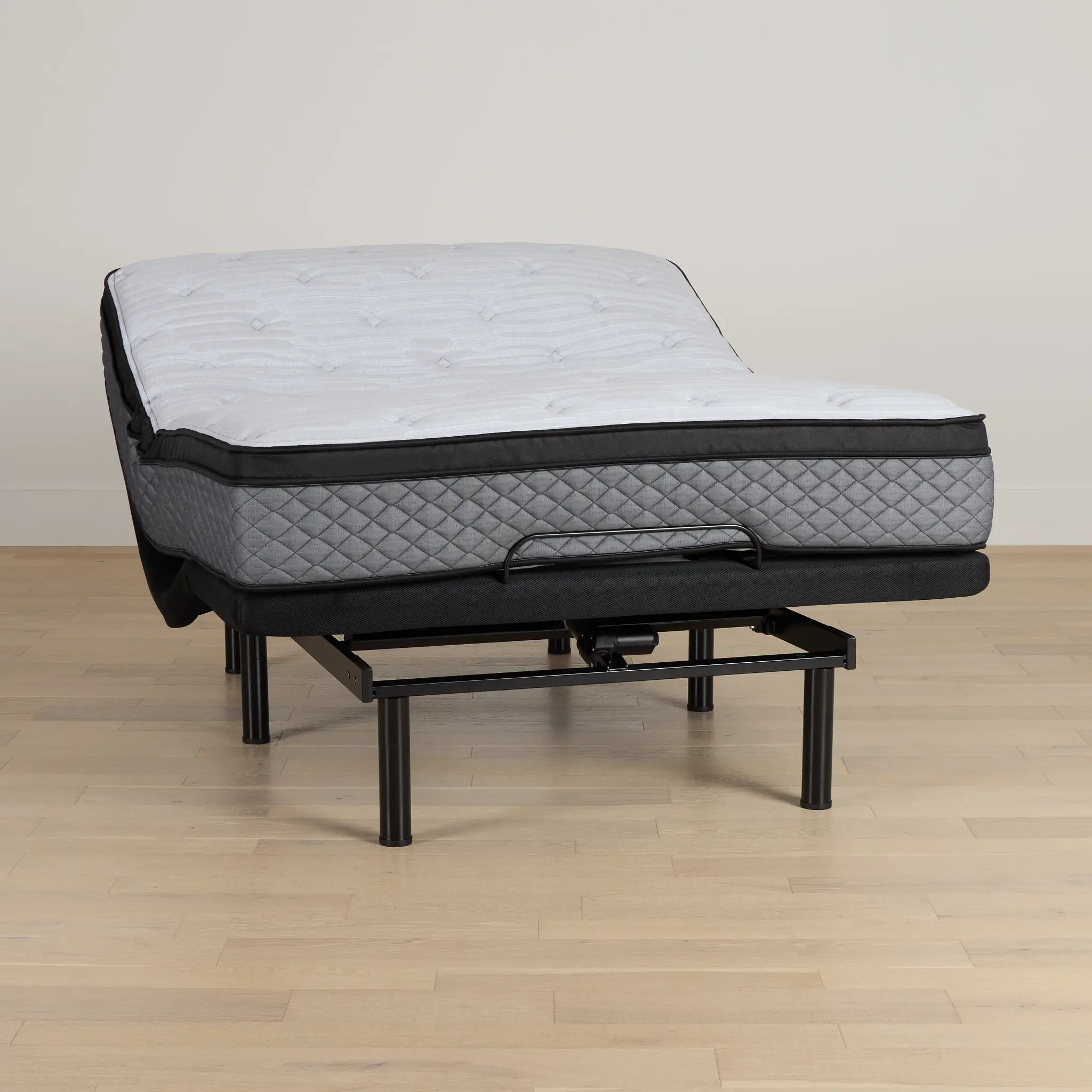 Kevin Charles By Sealy Essential Plush Plus Adjustable Mattress Set Kevin Charles By Sealy Essential Plush Plus Adjustable Mattress Set