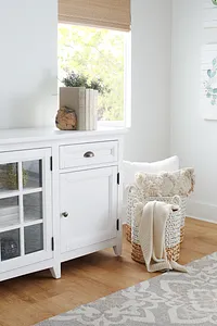 Heron Cove White 70" Tv Stand