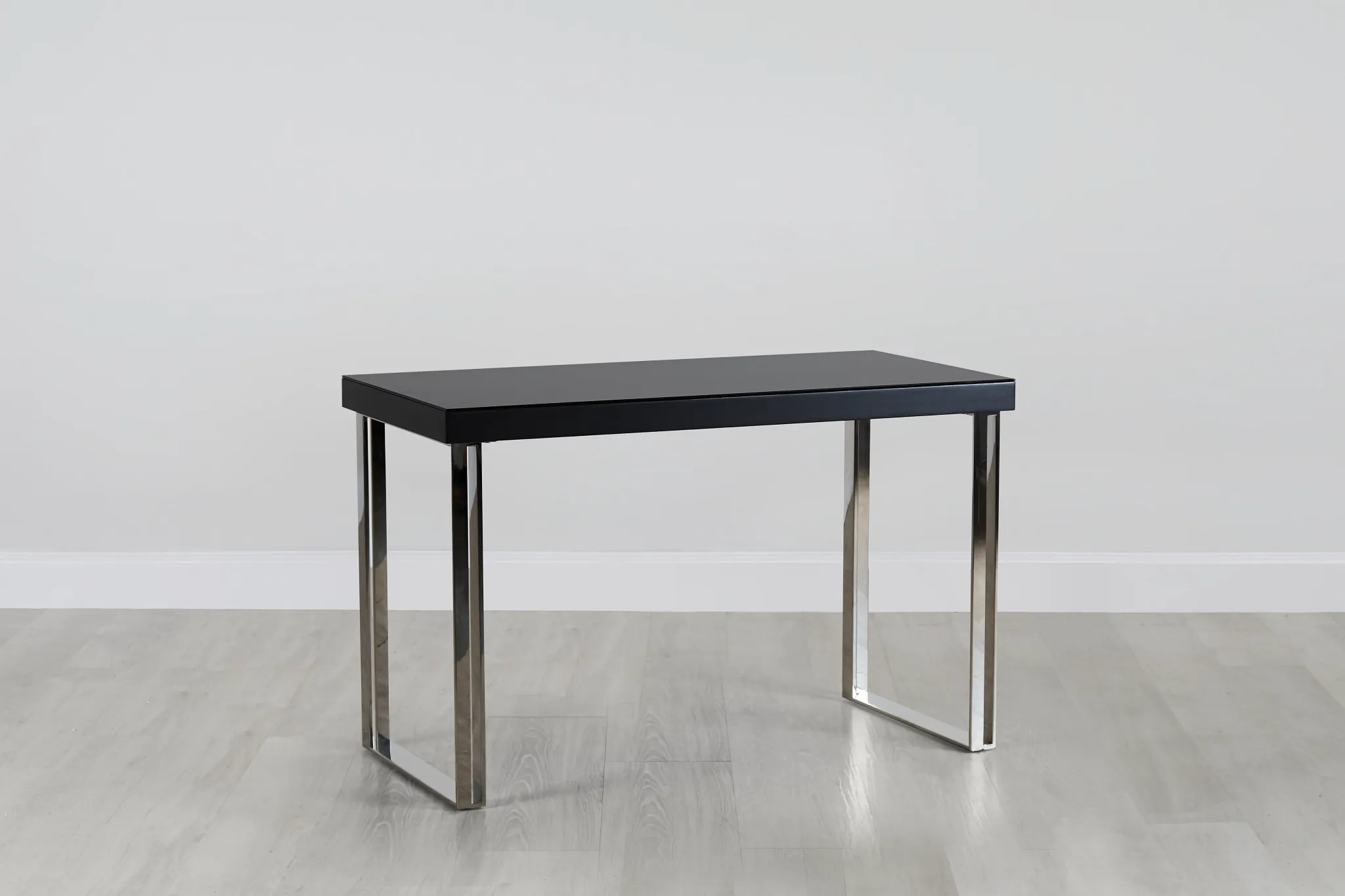 Axel Black Desk