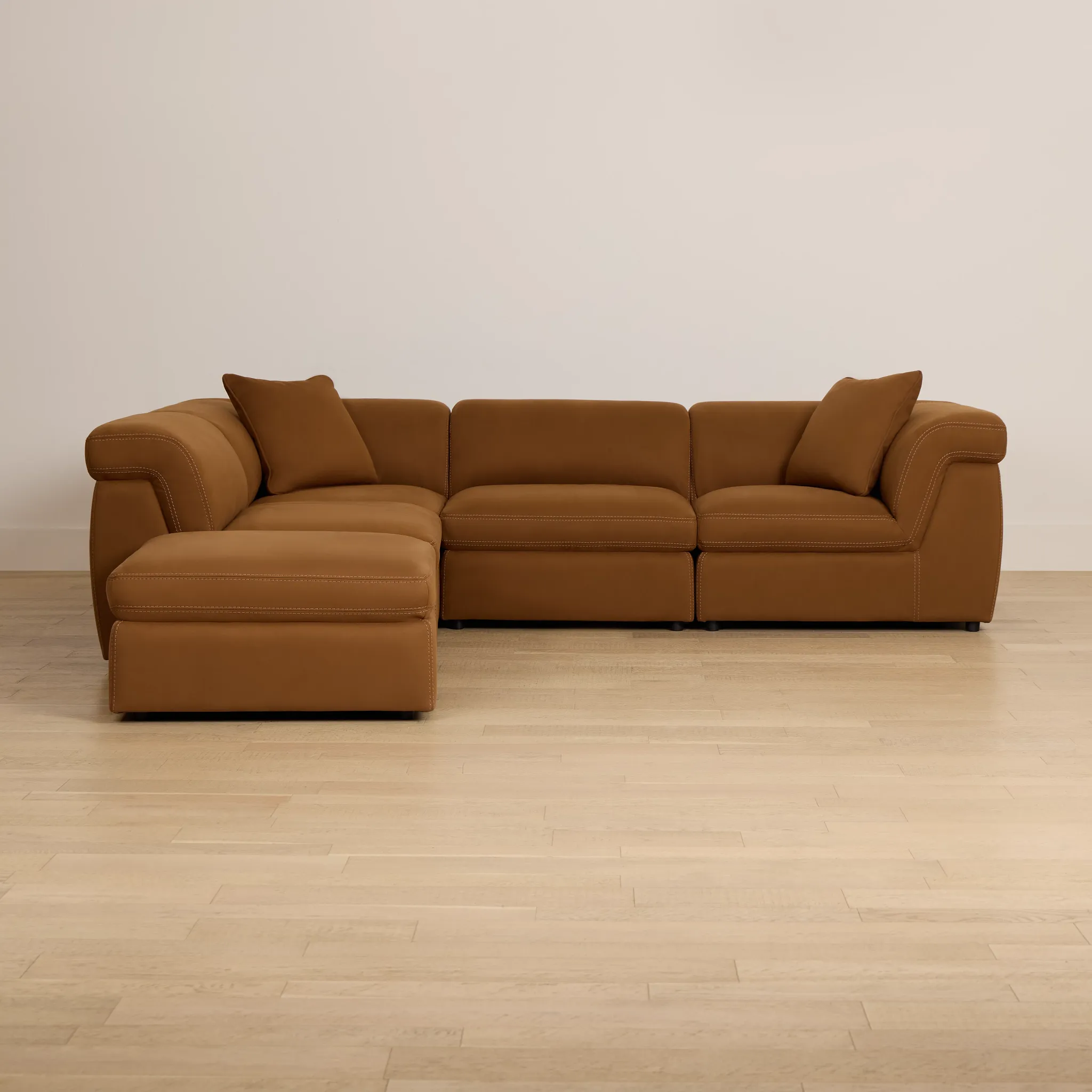 Aria Medium Brown Micro Immersive 5-piece Bumper Sectional W/2 Speakers