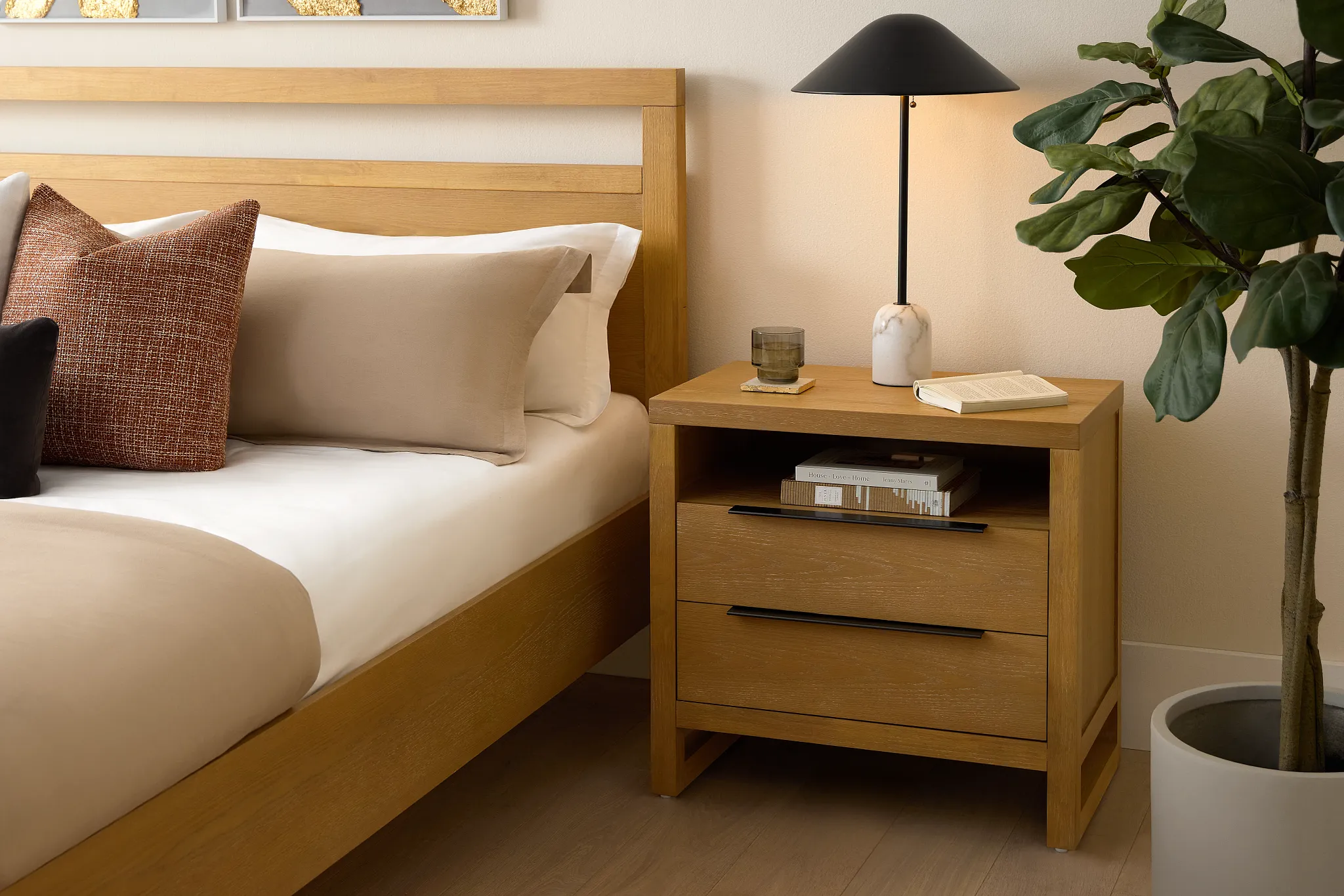 Williamsburg Light Tone Nightstand