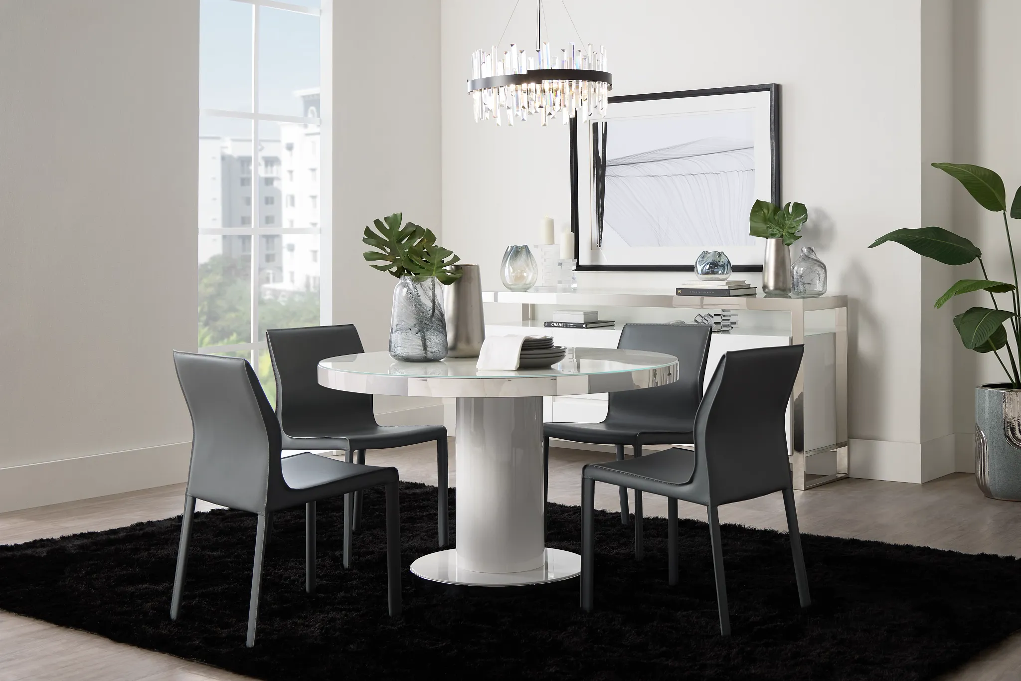 Miami White 47" Round Table