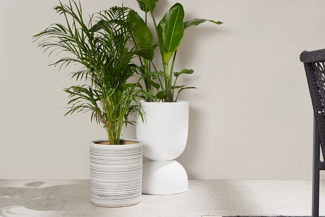 Conall White Planter