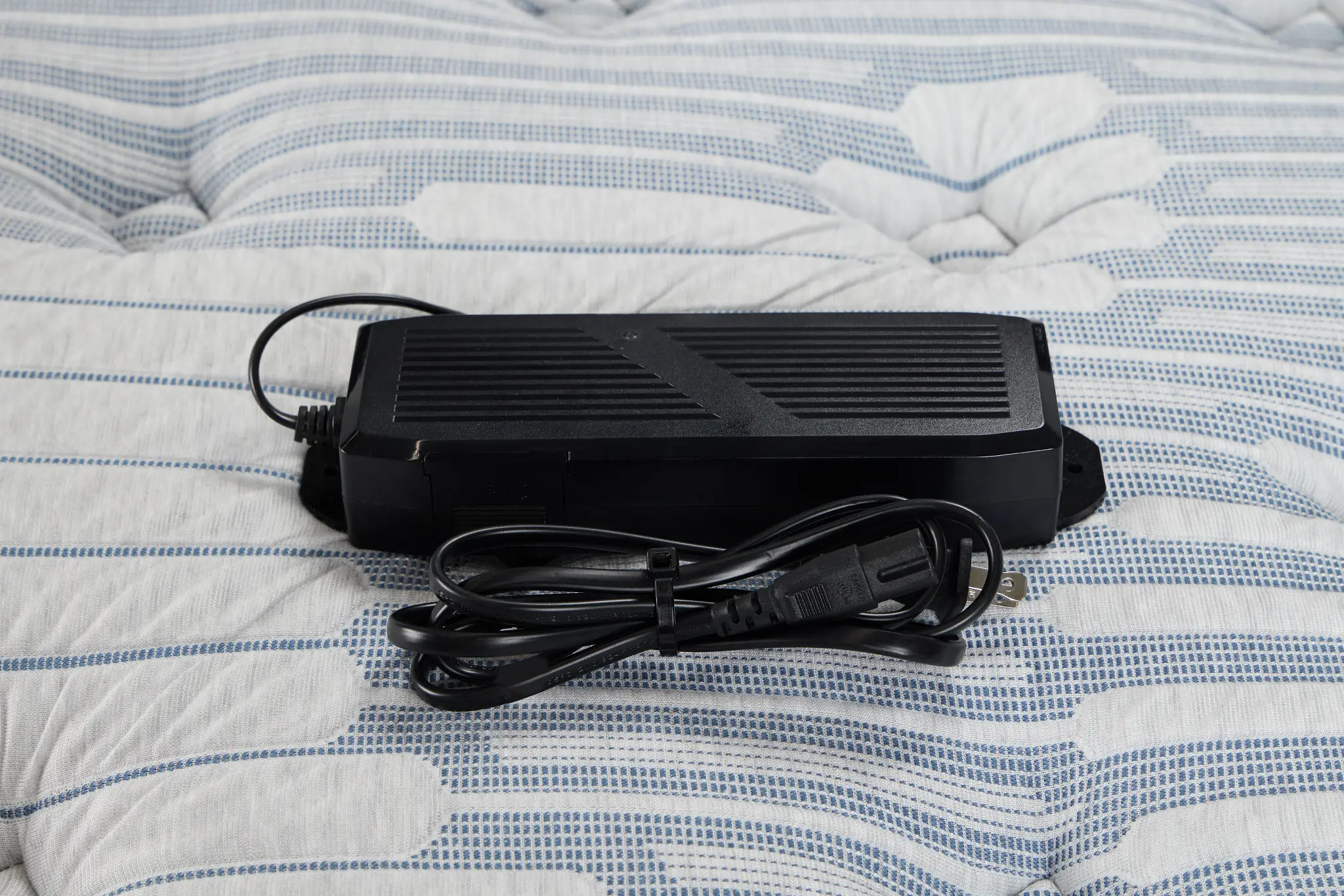 Kevin Charles By Sealy Signature Ultra Plush Elite Adjustable Mattress Set Kevin Charles By Sealy Signature Ultra Plush Elite Adjustable Mattress Set