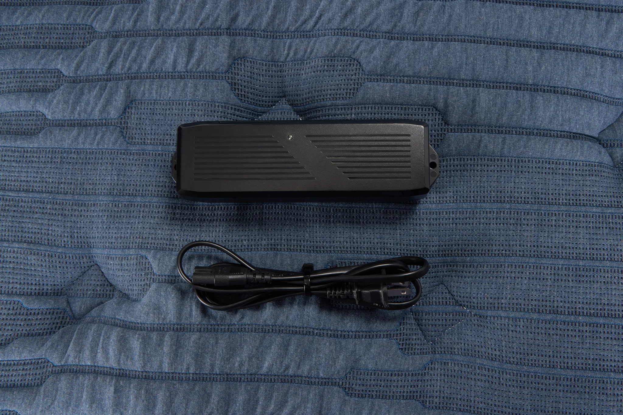 Kevin Charles By Sealy Reserve Lux Plush Plus Adjustable Mattress Set