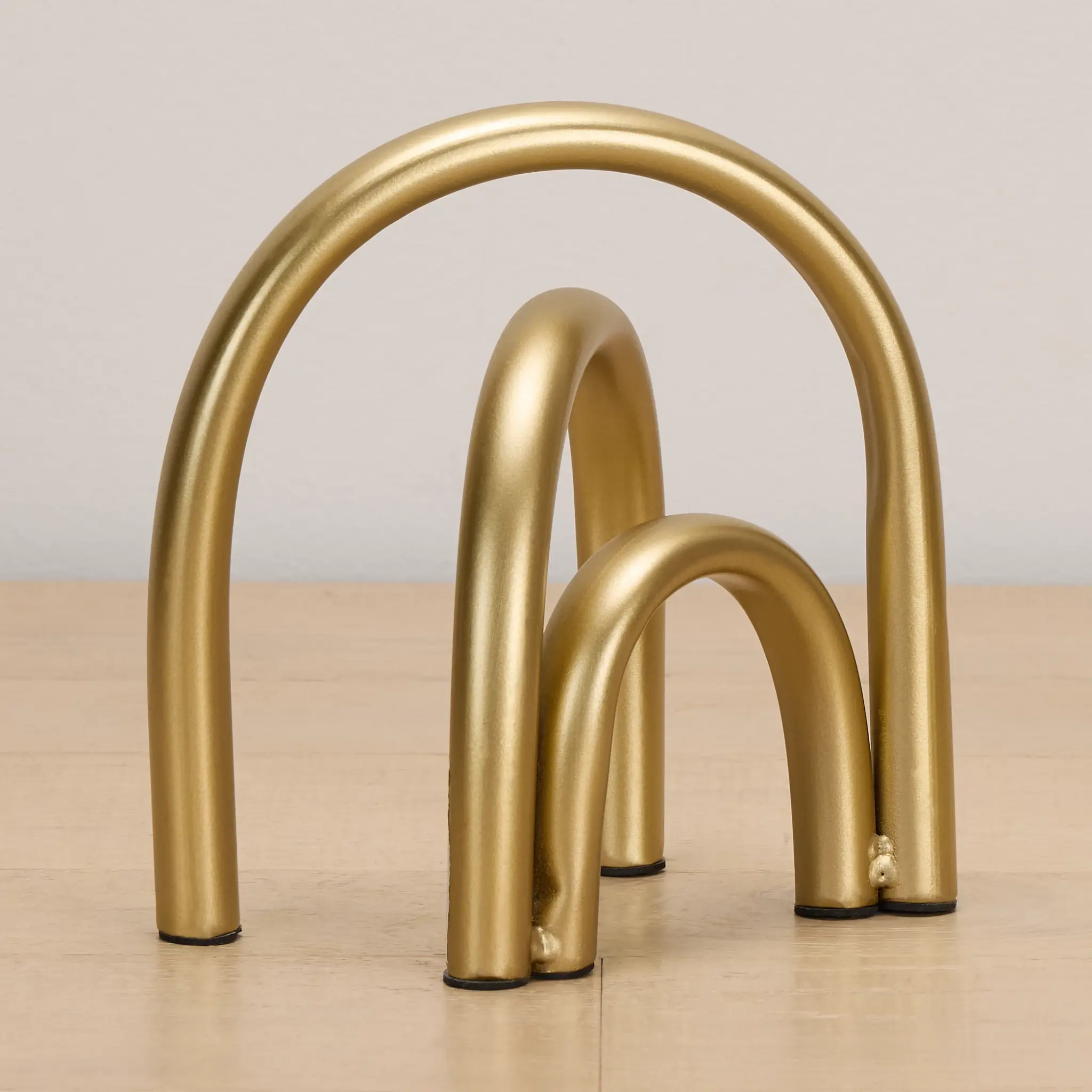 Ricson Gold Metal Tabletop Accessory Ricson Gold Metal Tabletop Accessory