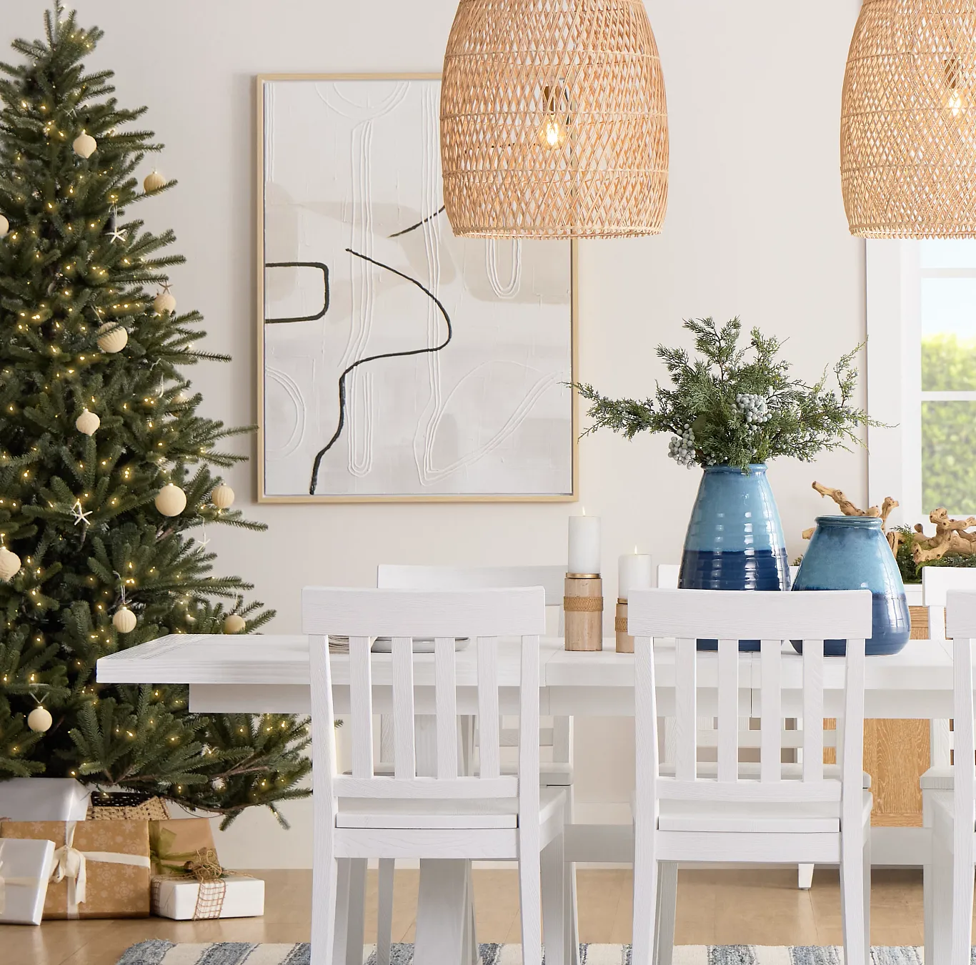 Dining & Whole-Home Furniture