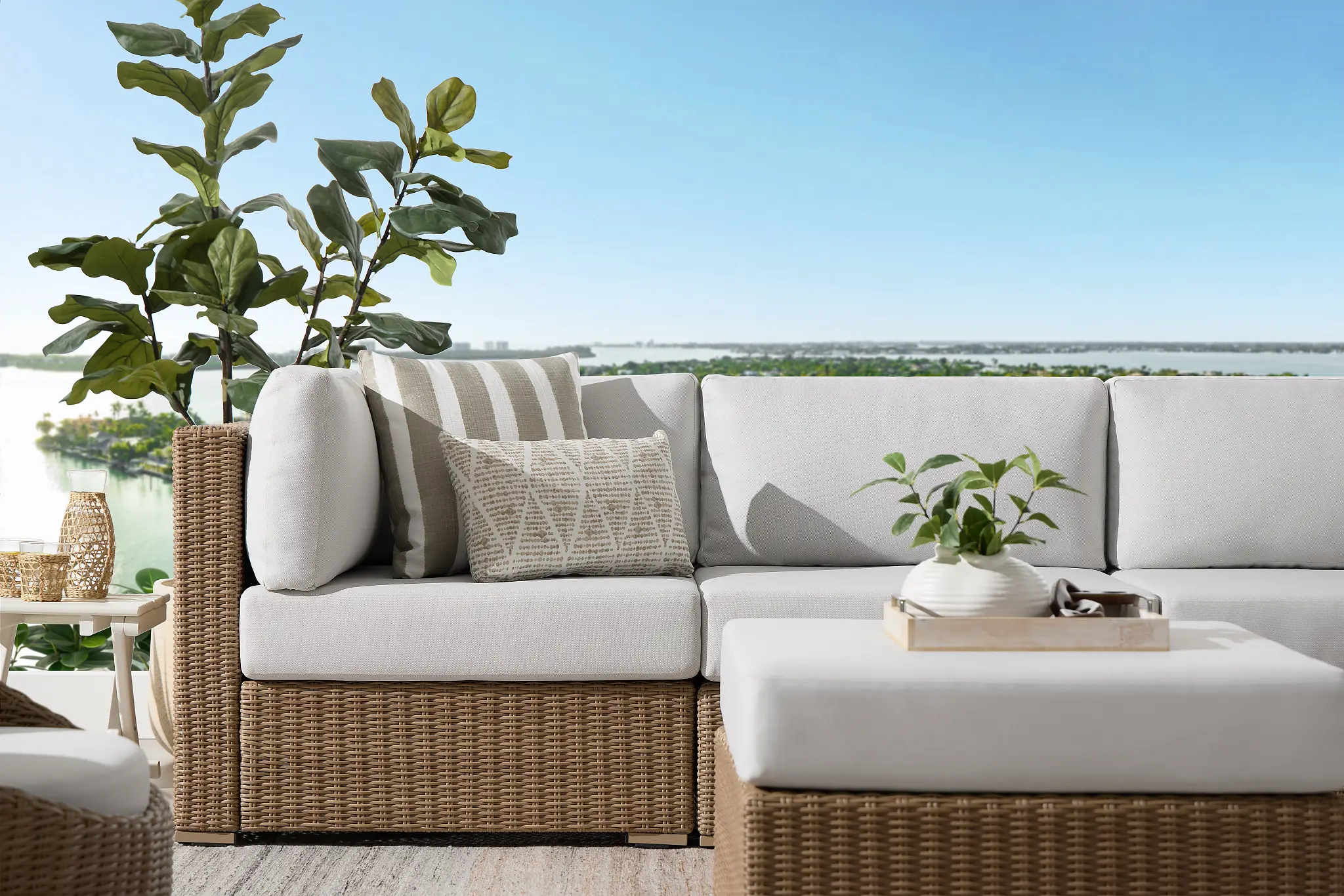 Montecito Light Tone 5-piece Modular Sectional With Light Beige Cushion Montecito Light Tone 5-piece Modular Sectional With Light Beige Cushion