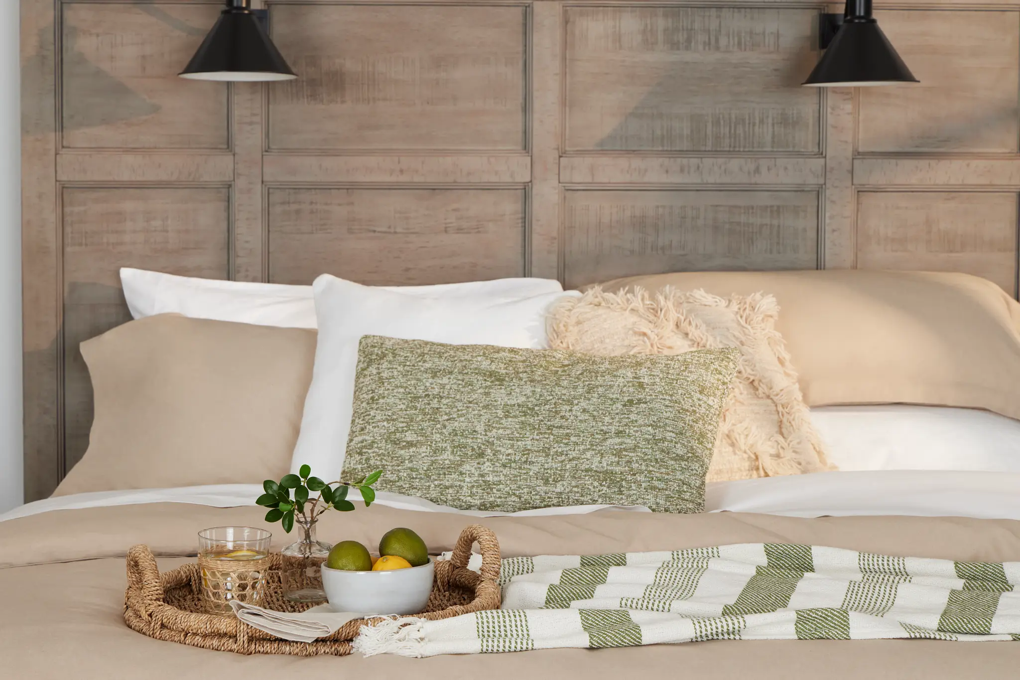 Calhoun Dark Green Stripe 50"x 60" Throw Calhoun Dark Green Stripe 50"x 60" Throw