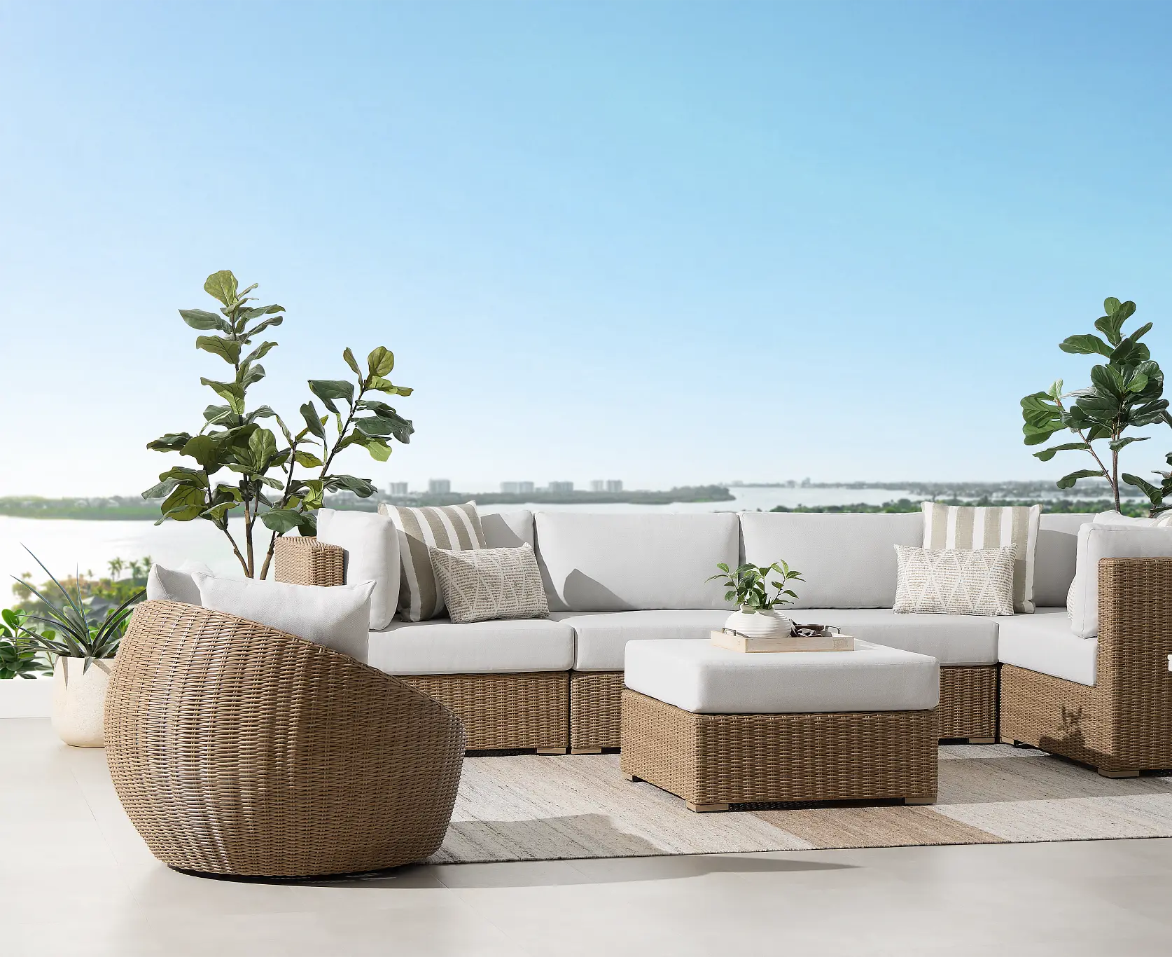 Montecito Outdoor Sectional Montecito Outdoor Sectional