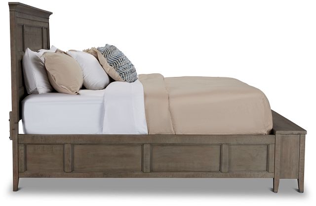 Heron Cove Light Tone Panel Bed With Bench
