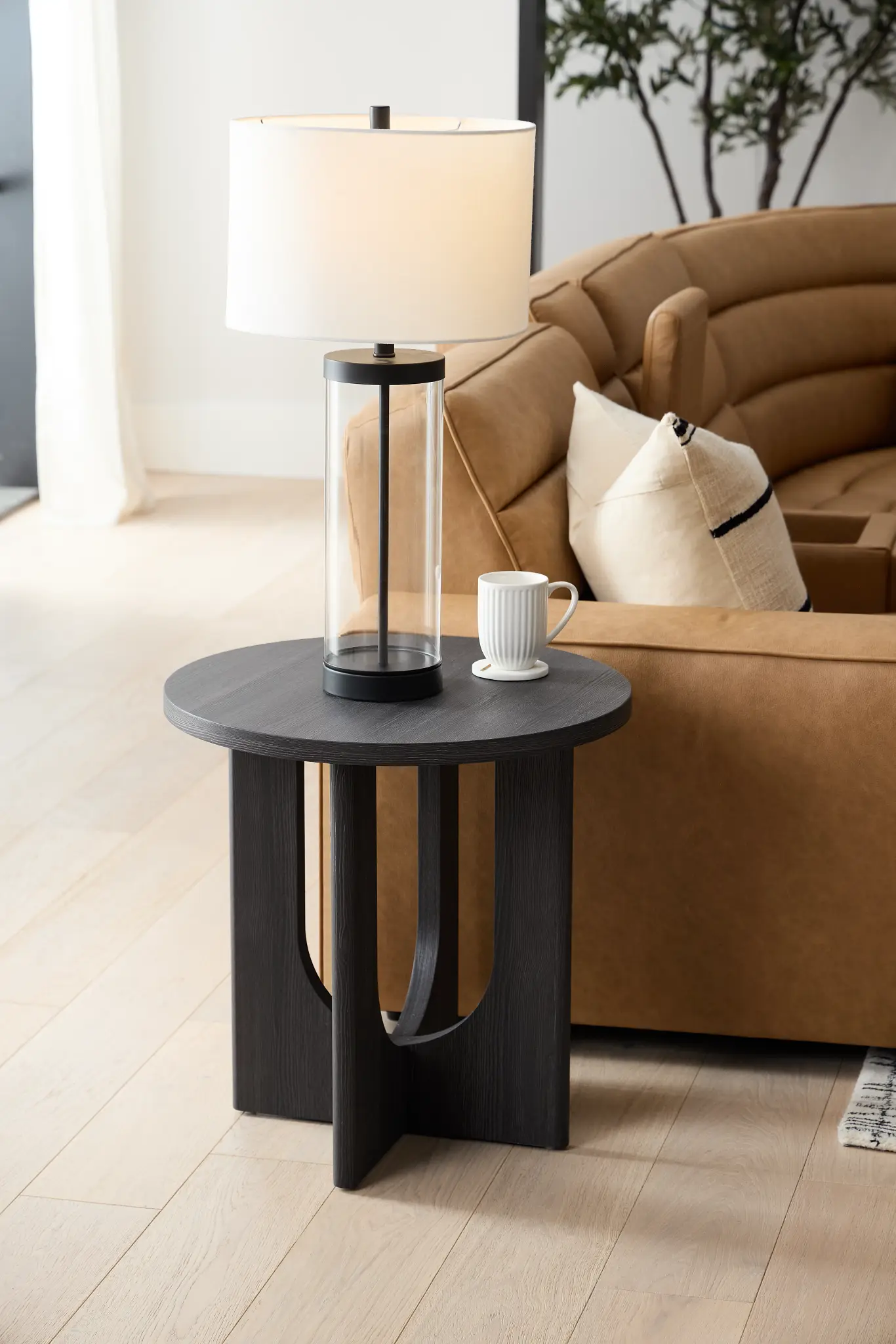 Lyndie Black Round End Table Lyndie Black Round End Table