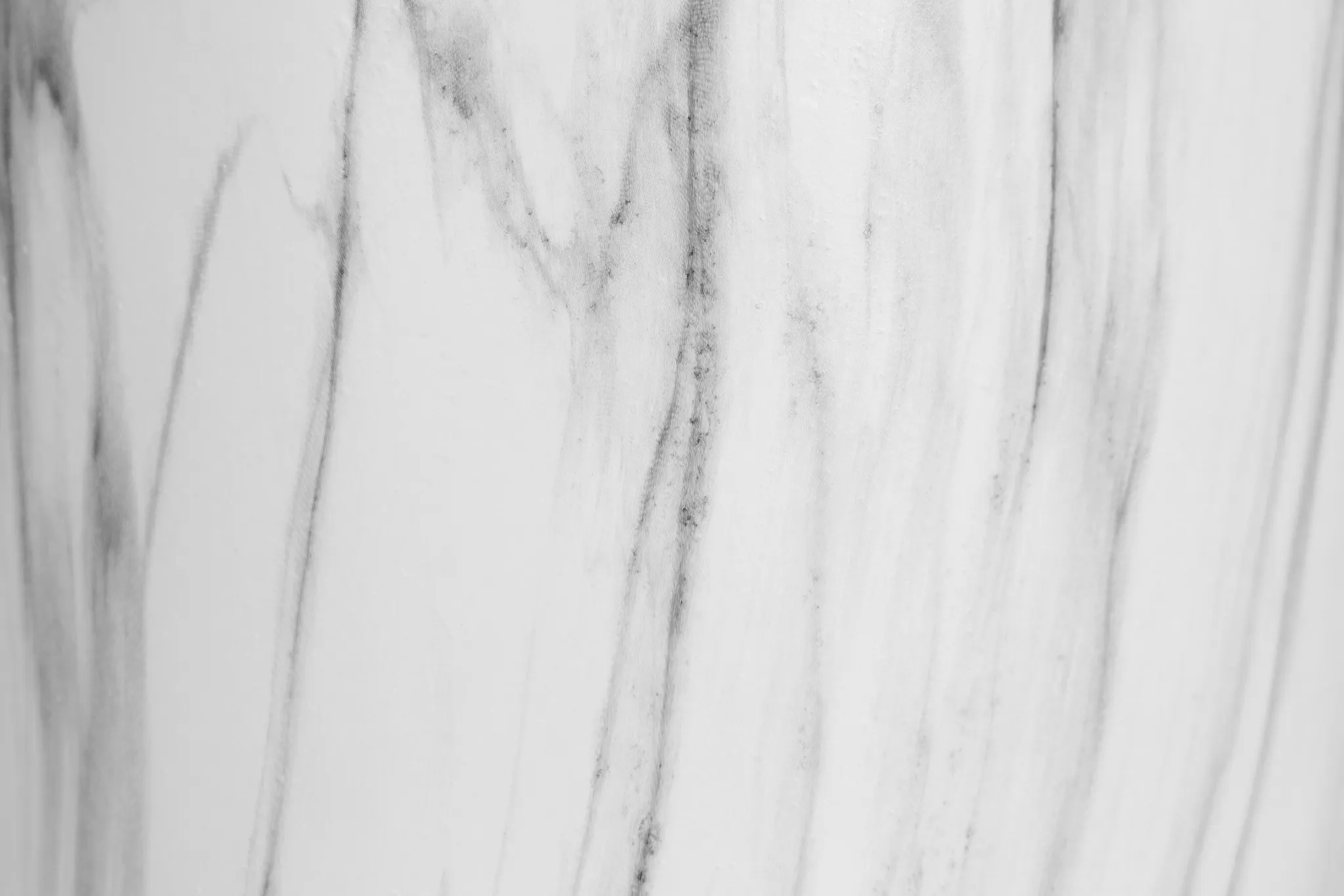 Callie White Medium Planter