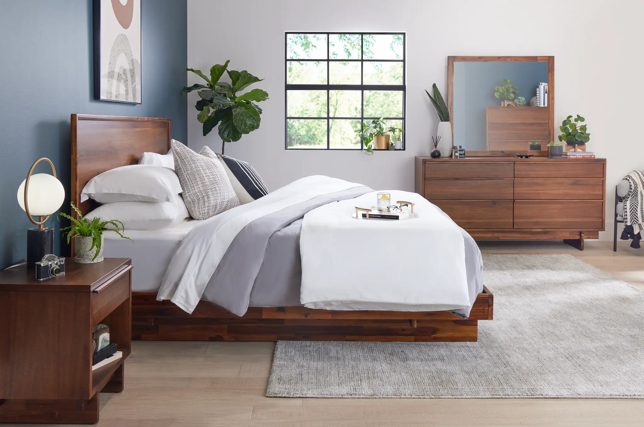 Bowery Dark Tone Platform Bed Bowery Dark Tone Platform Bed