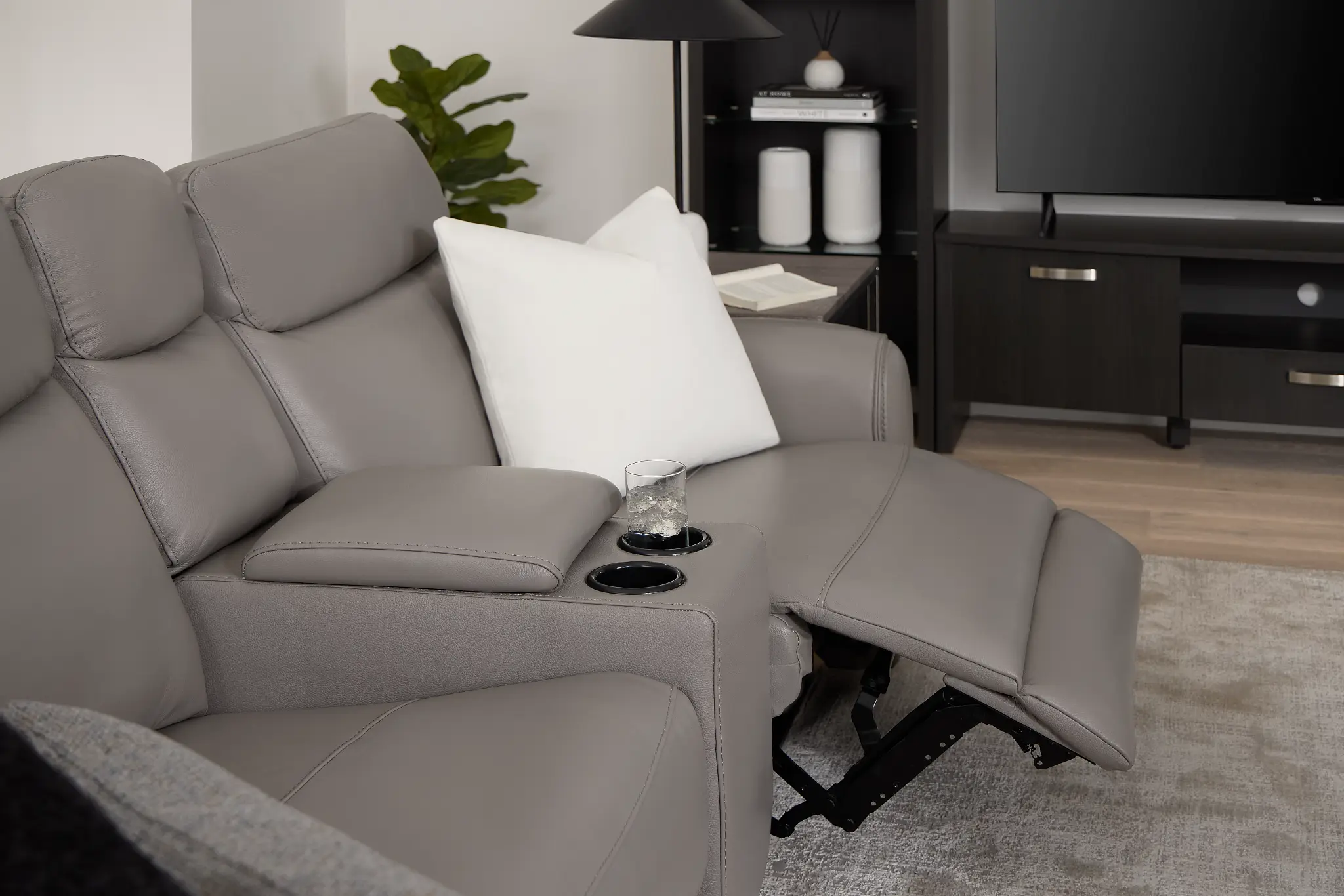 Walker Light Gray Lthr/vinyl Medium Triple Power 2-arm Sectional Walker Light Gray Lthr/vinyl Medium Triple Power 2-arm Sectional