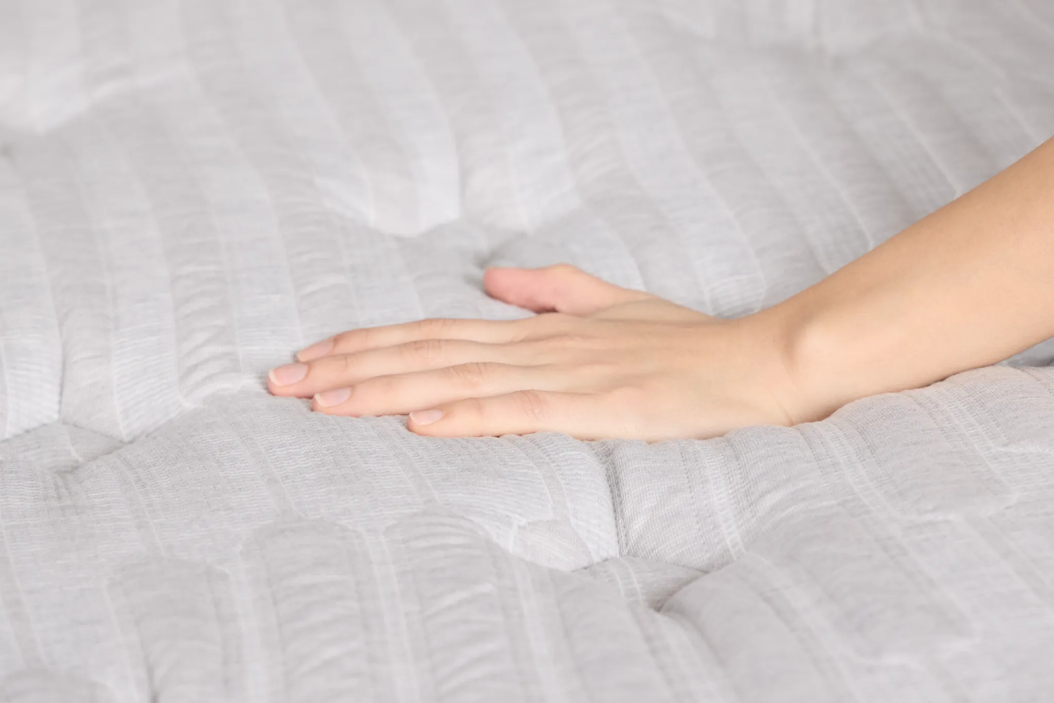 Kevin Charles By Sealy Essential 12" Plush Euro Top Mattress