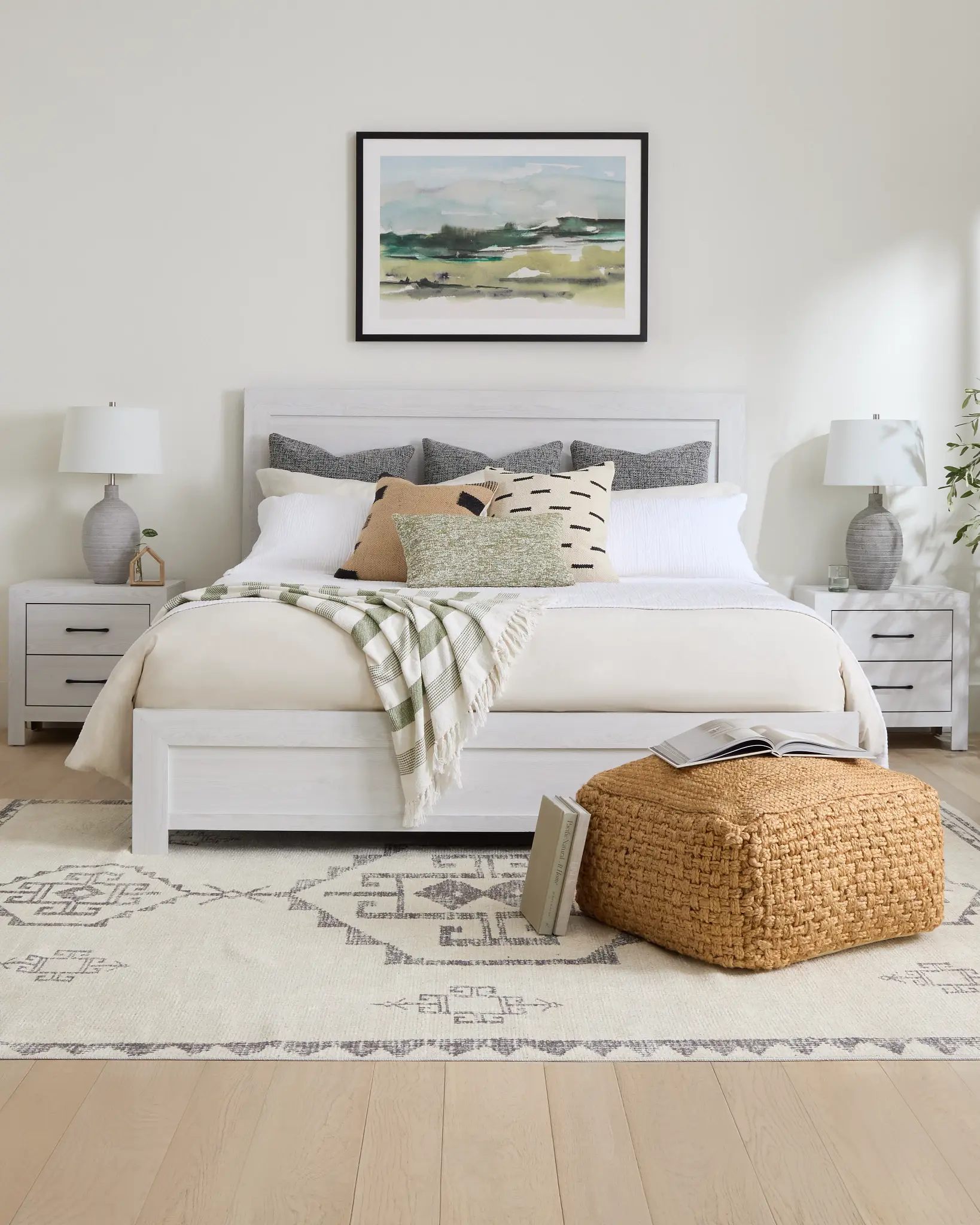 How to Mix Furniture Sizes & Shapes for a Balanced Look?