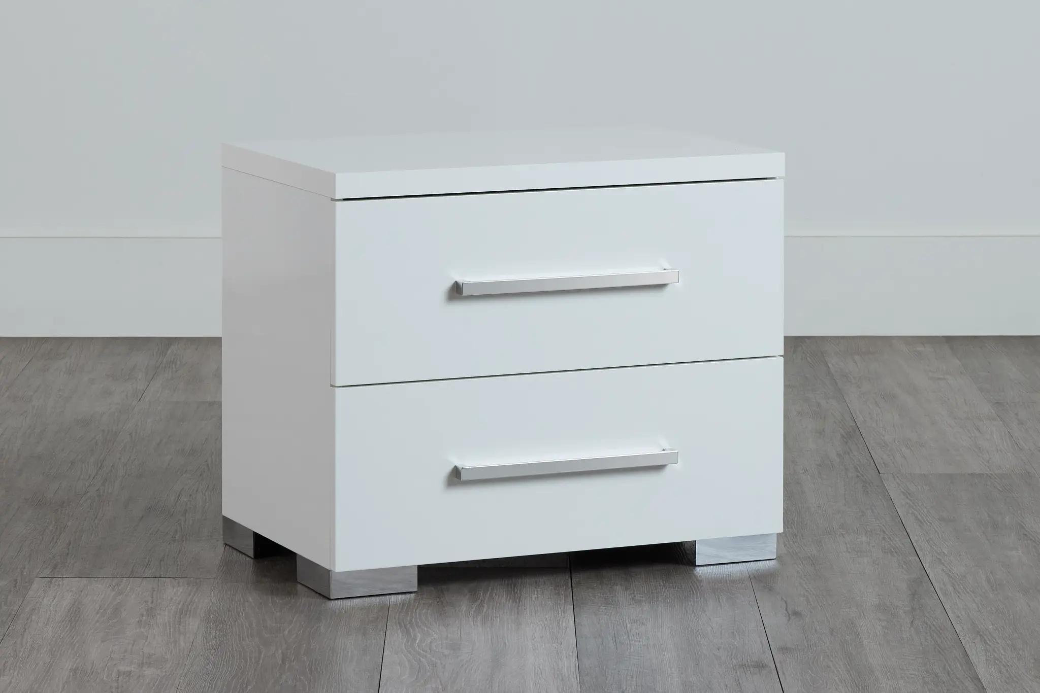Verona White Nightstand Verona White Nightstand