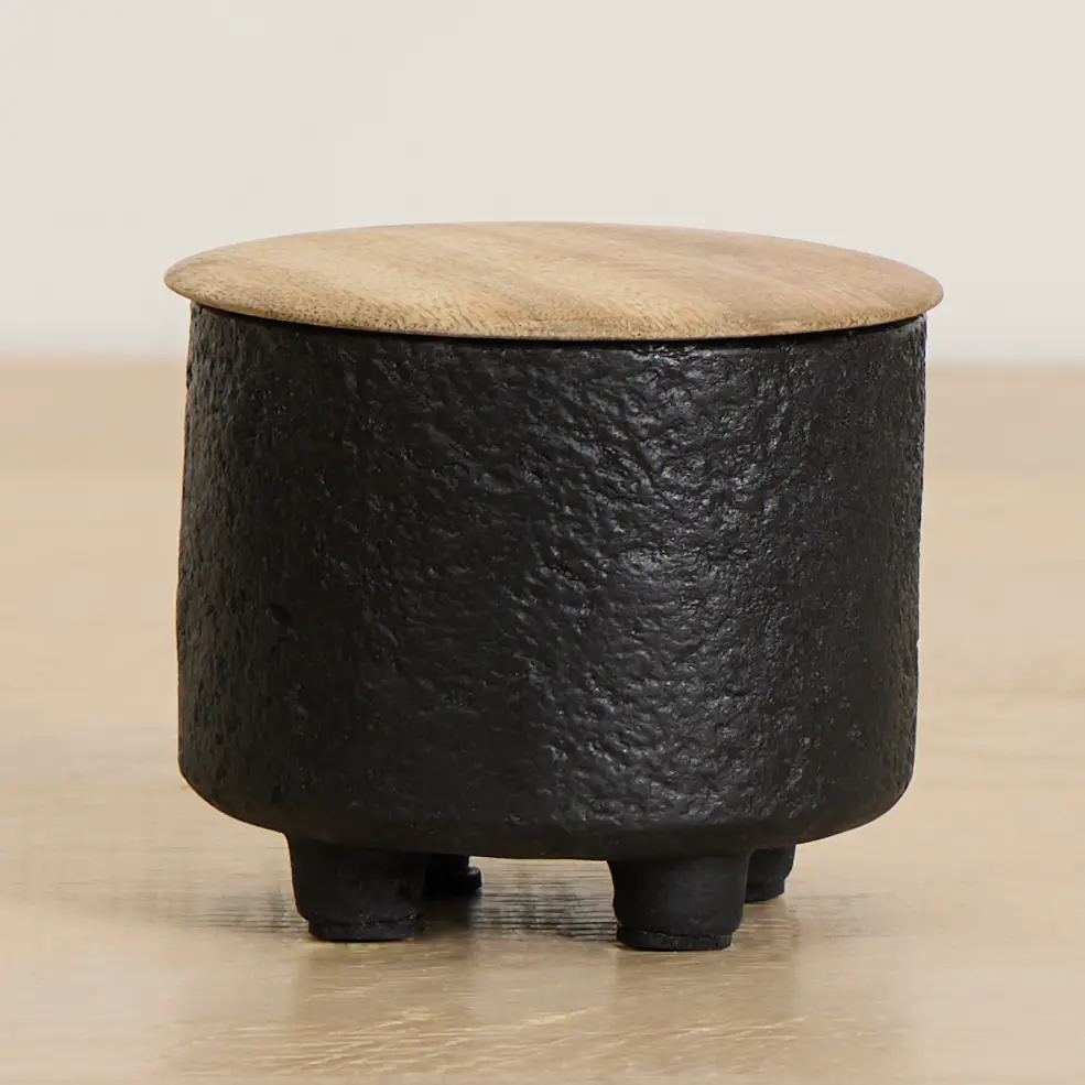 Rowdy Black Candle Rowdy Black Candle