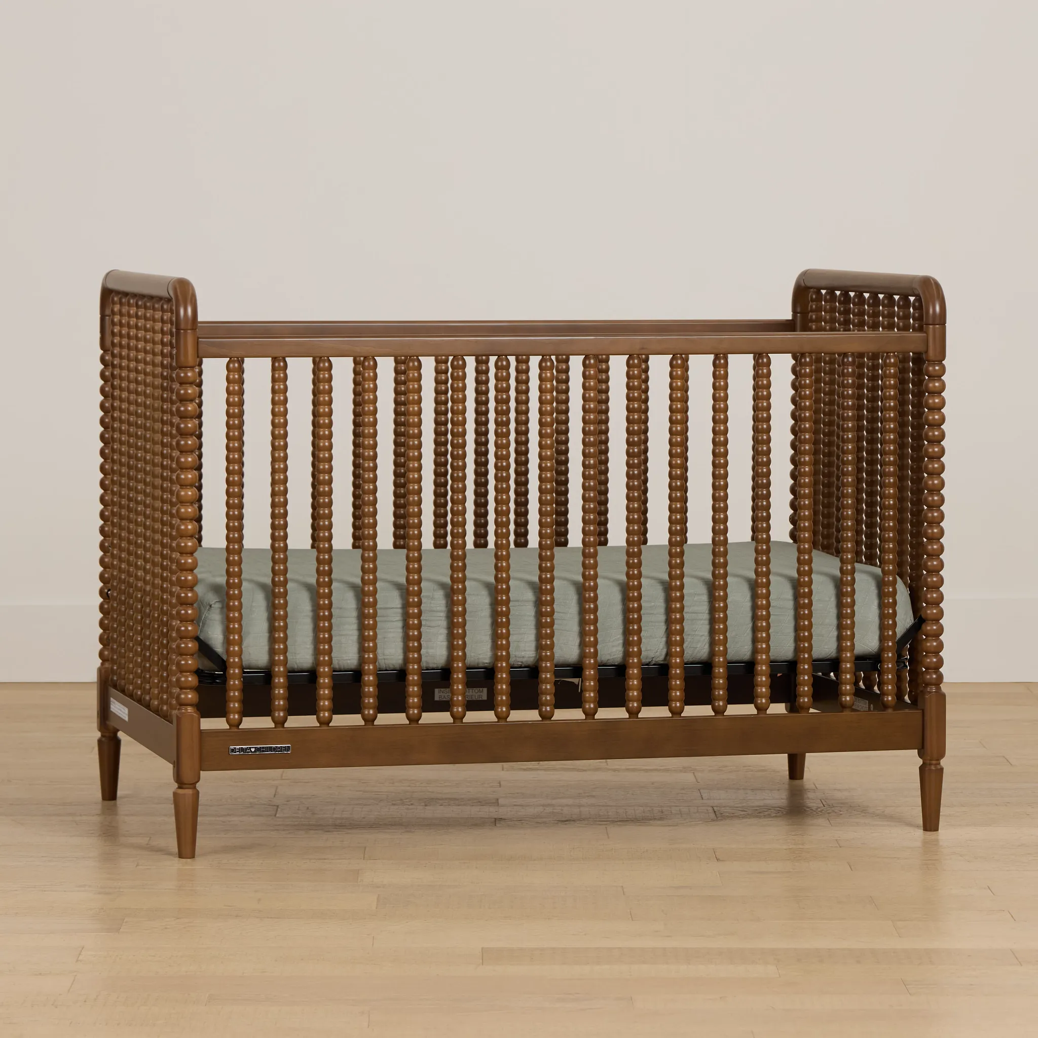 Lola Mid Tone 3-in-1 Crib