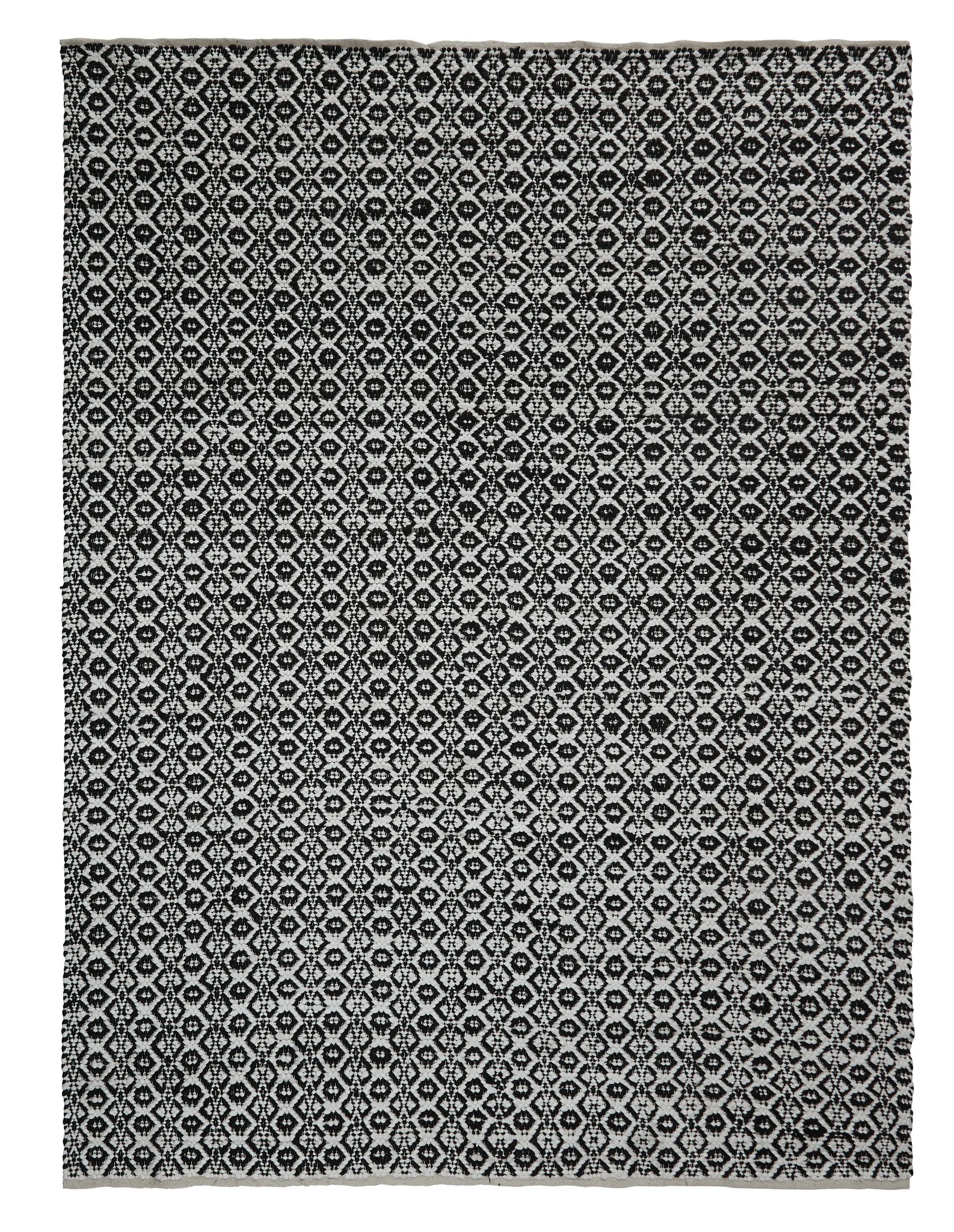 Benoni Black 8x10 Area Rug